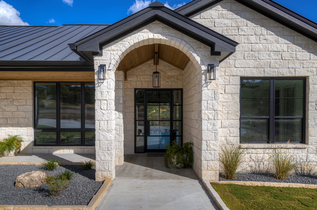 204 Beverly Hills Lane, Kerrville, Texas, 78028, United States, 4 Bedrooms Bedrooms, ,3 BathroomsBathrooms,Residential,For Sale,204 Beverly Hills Lane,1645289