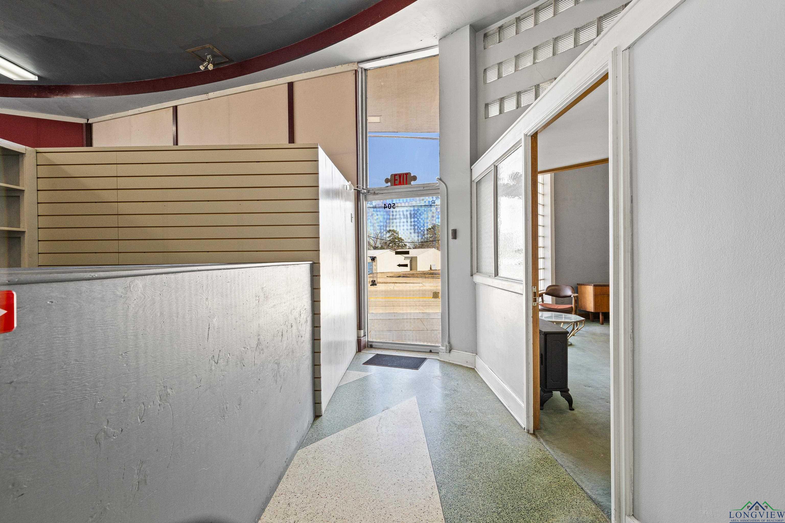 Kilgore, Texas, 75662, United States, ,Residential,For Sale,1690884