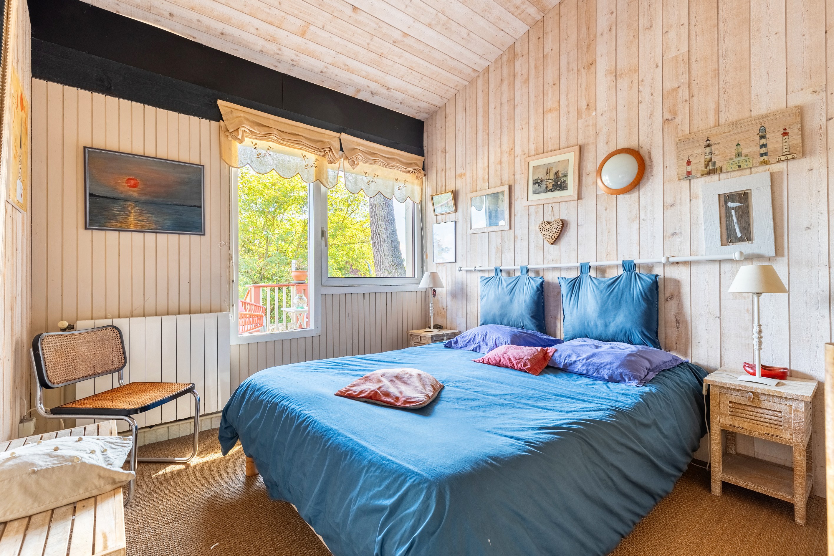  CAP FERRET PENINSULA - ARCHITECT-DESIGNED VILLA WITH VIEW OF THE BASSIN D
