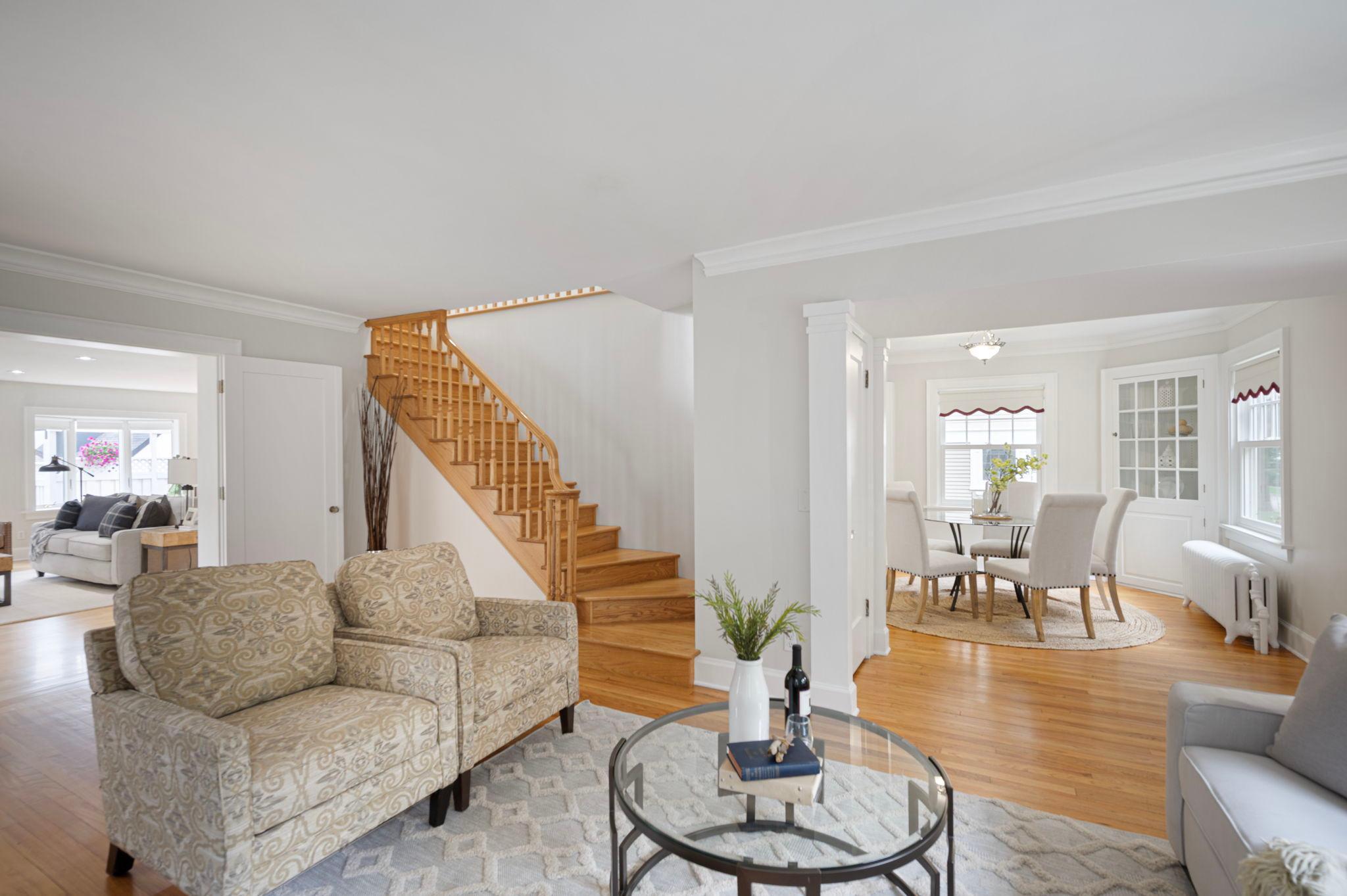 Saint Paul, Minnesota, 55105, United States, 4 Bedrooms Bedrooms, ,2 BathroomsBathrooms,Residential,For Sale,1919554