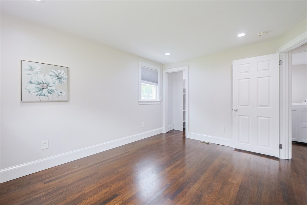 Ashland, Massachusetts, 01721, United States, 3 Bedrooms Bedrooms, ,3 BathroomsBathrooms,Residential,For Sale,1978848