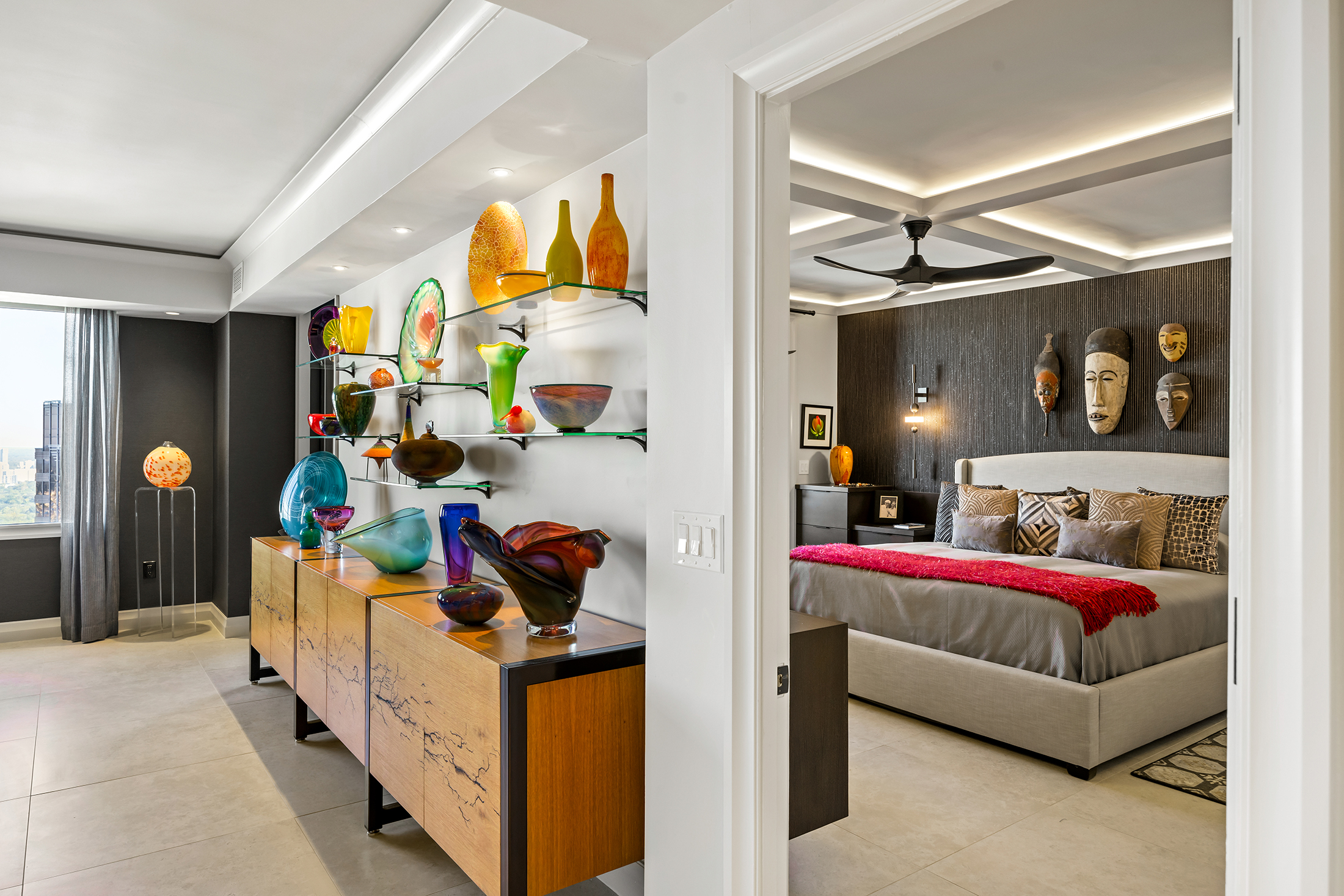  Sophisticated, Highly Customized Home in the Sky - 物件實景