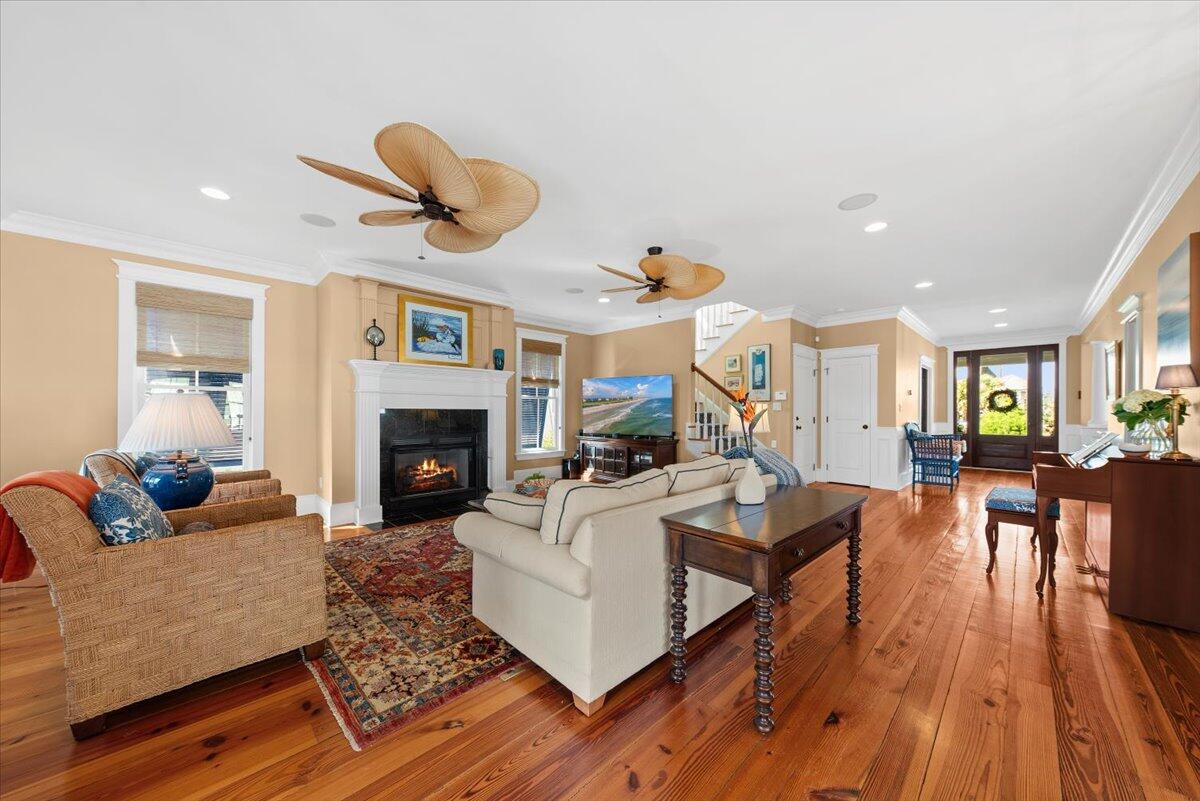 Mount Pleasant, South Carolina, 29466, United States, 4 Bedrooms Bedrooms, ,4 BathroomsBathrooms,Residential,For Sale,1838188