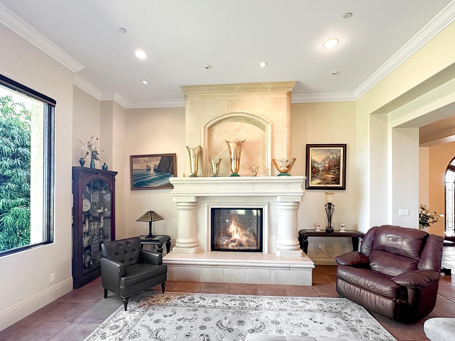 Grass Valley, California, 95949, United States, 4 Bedrooms Bedrooms, ,5 BathroomsBathrooms,Residential,For Sale,1974160