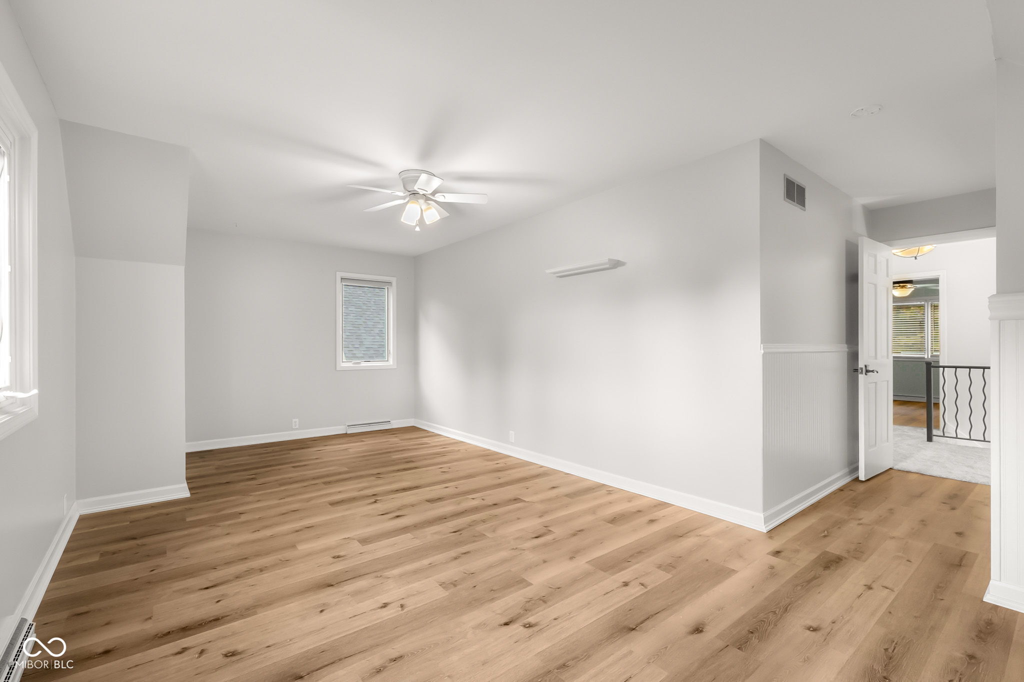 Columbus, Indiana, 47201, United States, 5 Bedrooms Bedrooms, ,6 BathroomsBathrooms,Residential,For Sale,1982008