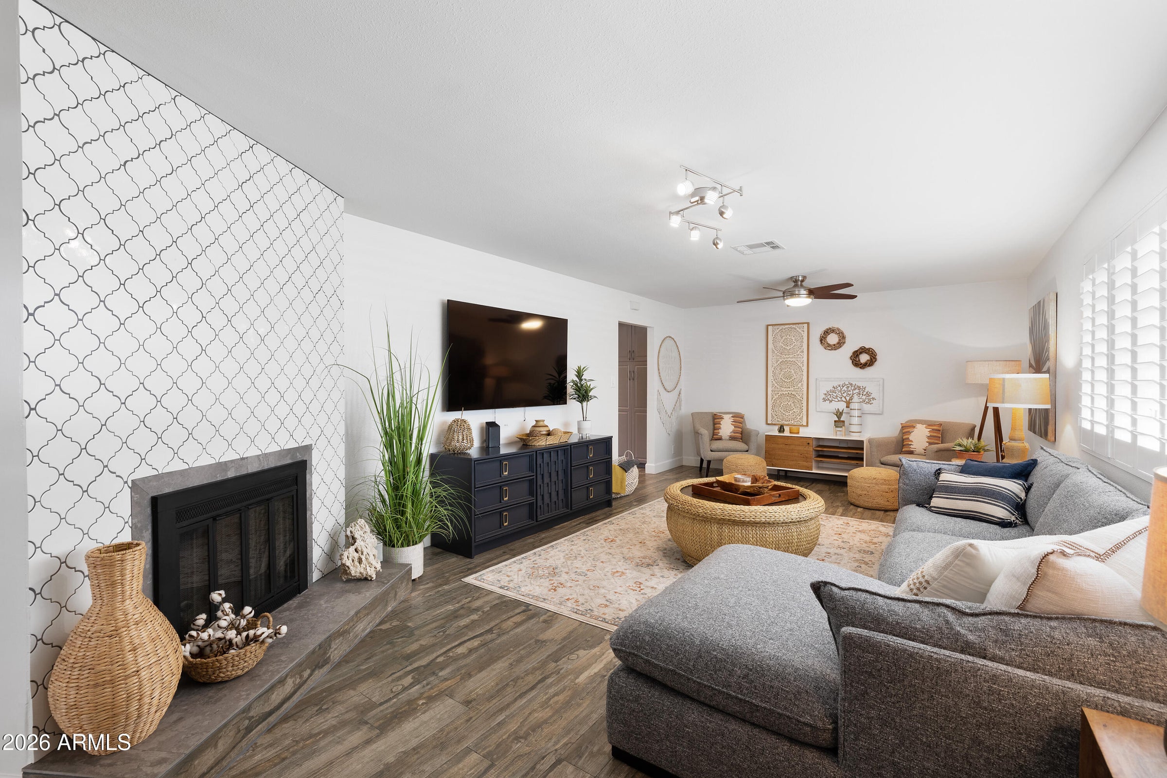 Scottsdale, Arizona, 85257, United States, 3 Bedrooms Bedrooms, ,2 BathroomsBathrooms,Residential,For Sale,2048628