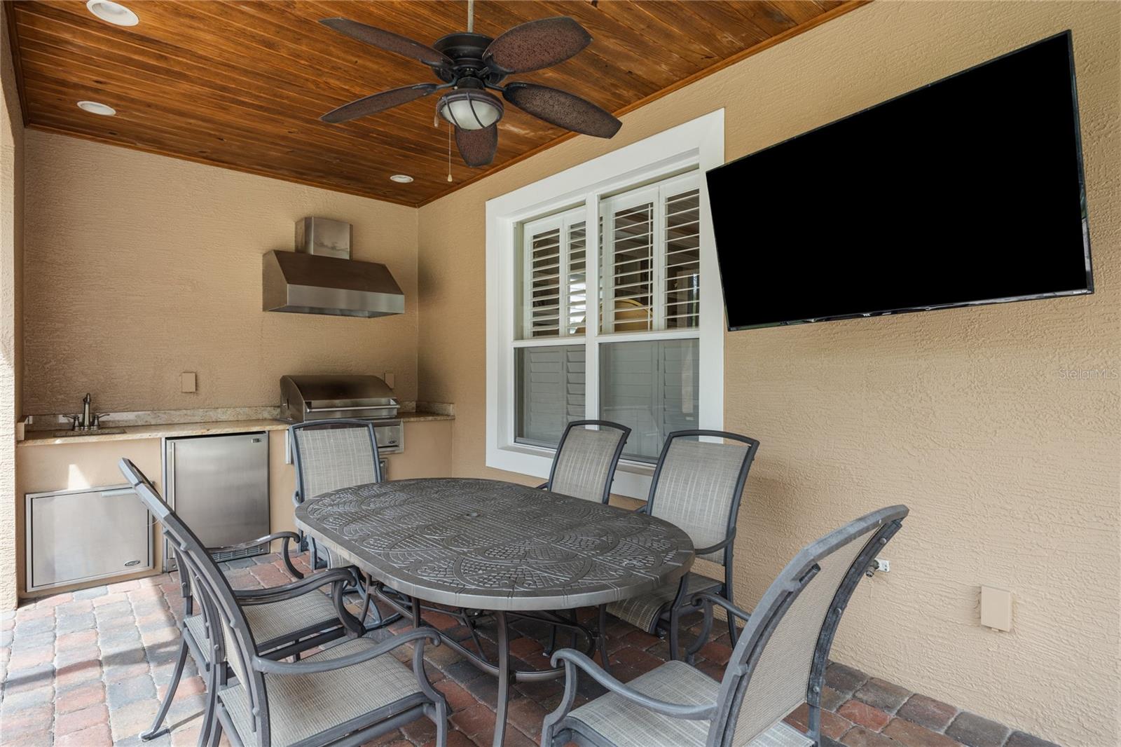 Sanford, Florida, 32771, United States, 4 Bedrooms Bedrooms, ,3 BathroomsBathrooms,Residential,For Sale,1987443