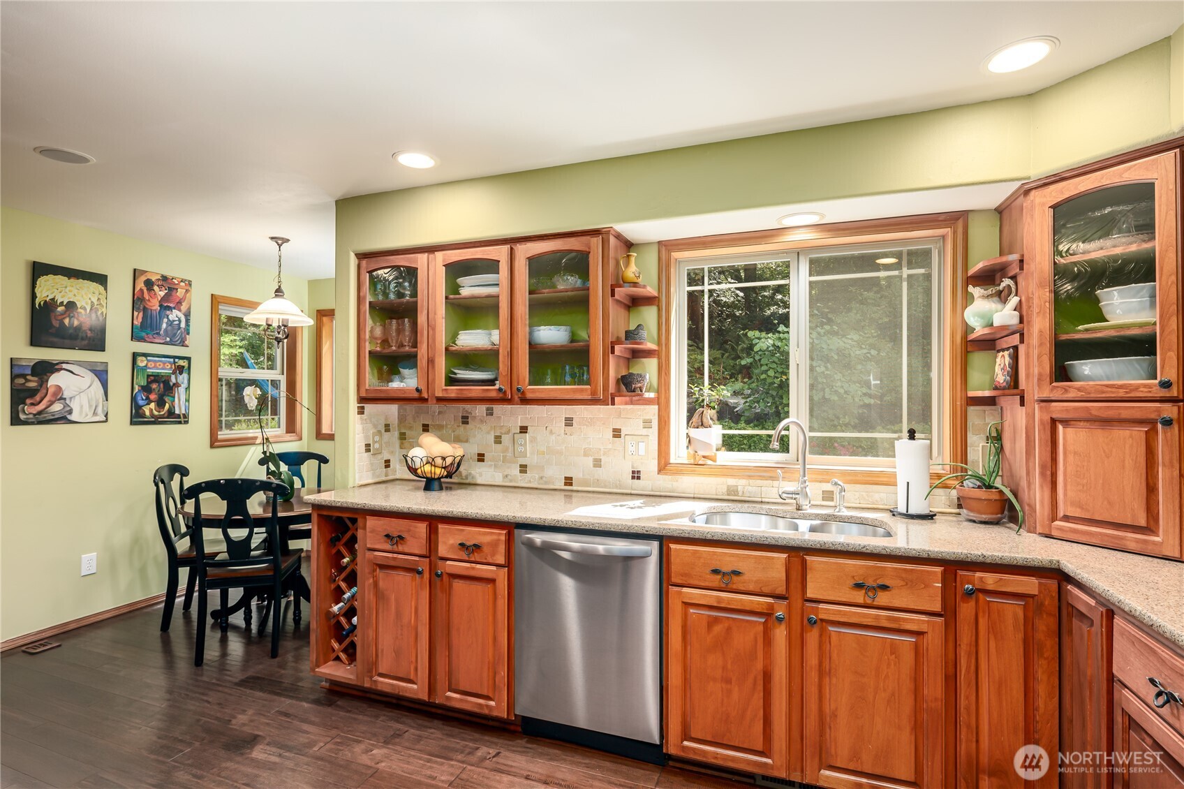 Snohomish, Washington, 98290, United States, 4 Bedrooms Bedrooms, ,3 BathroomsBathrooms,Residential,For Sale,1921838