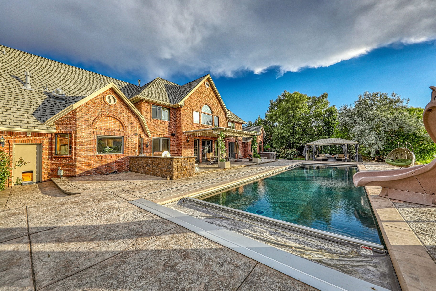  A Rare Lakefront Estate in the Heart of Reno no in One of Northern Nevada