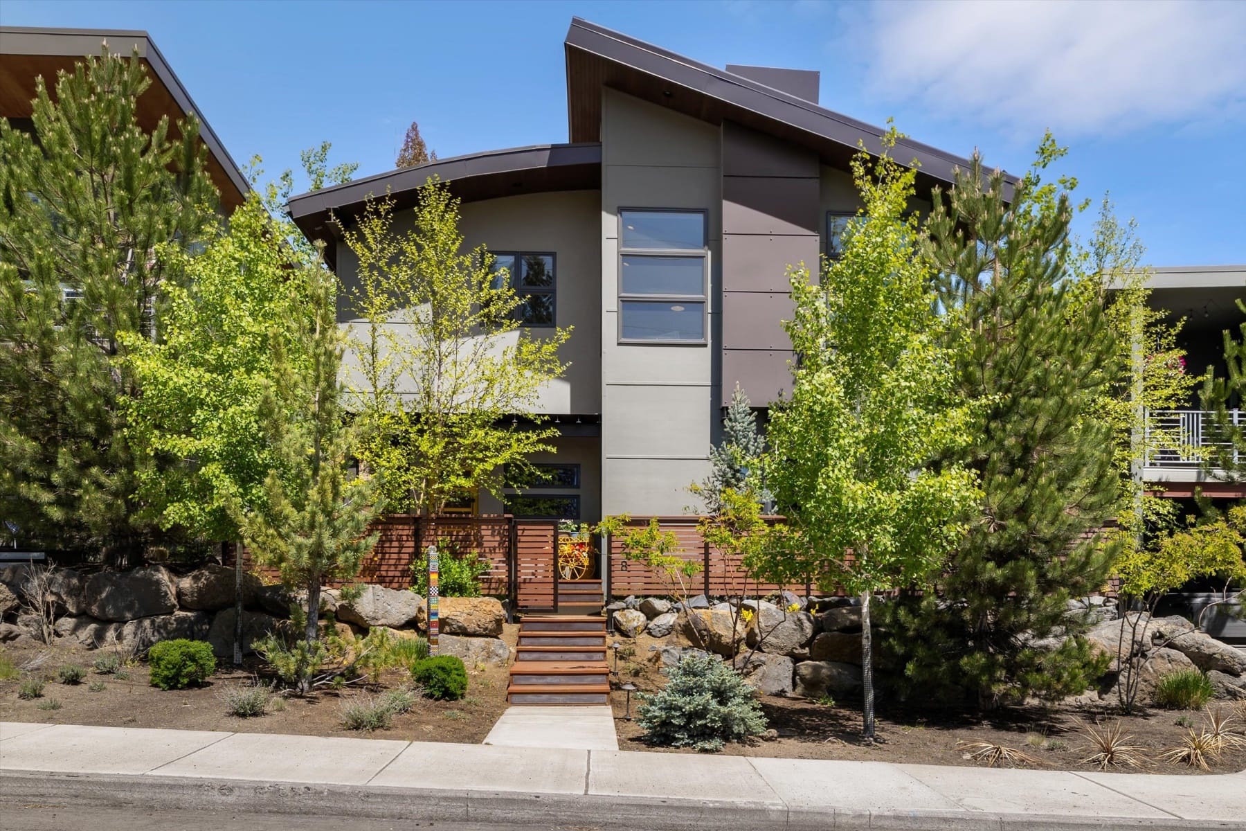  628 NW Portland Avenue Bend, OR 97703 - 物件實景