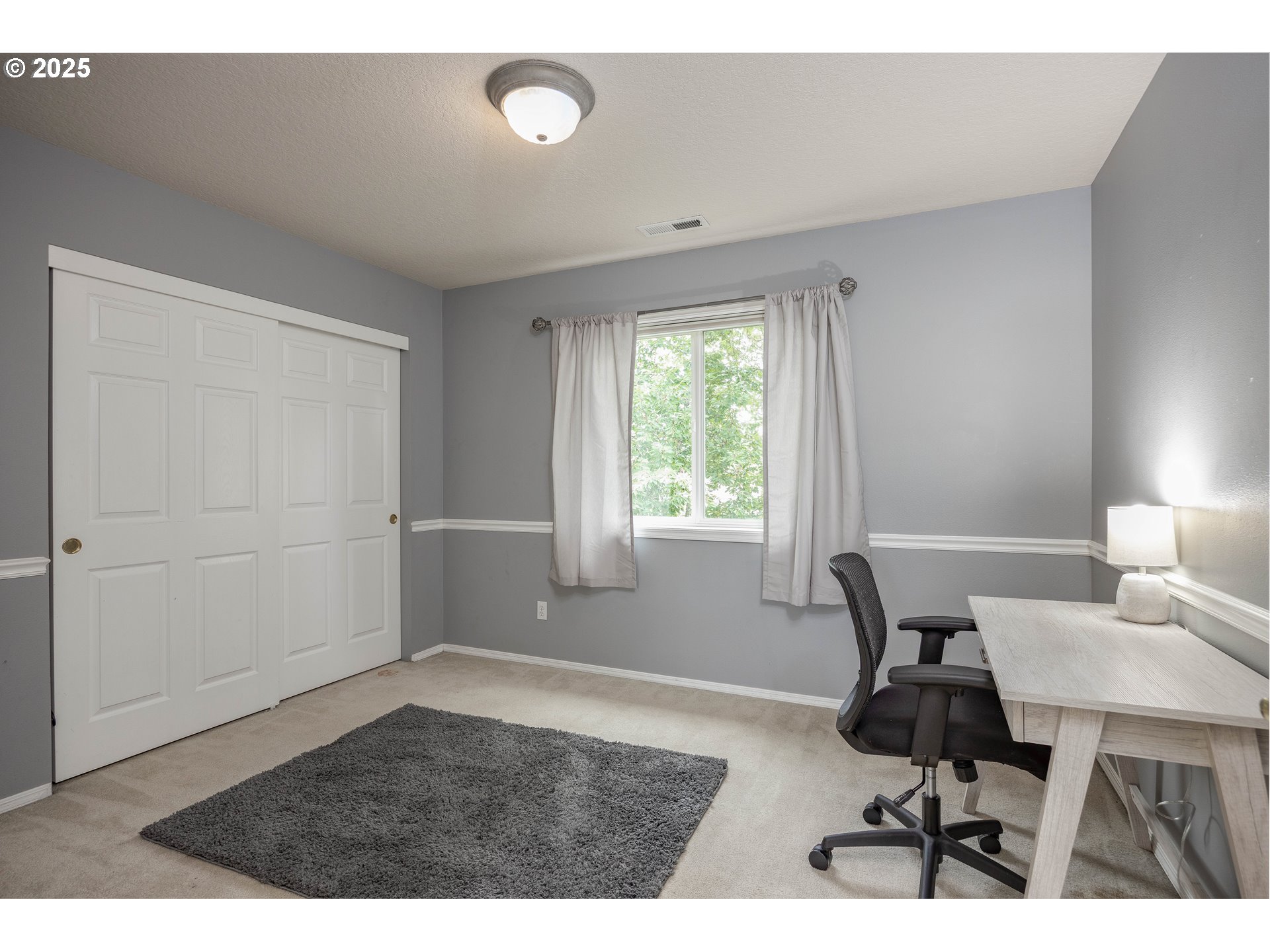 Portland, Oregon, 97229, United States, 4 Bedrooms Bedrooms, ,2 BathroomsBathrooms,Residential,For Sale,1877425