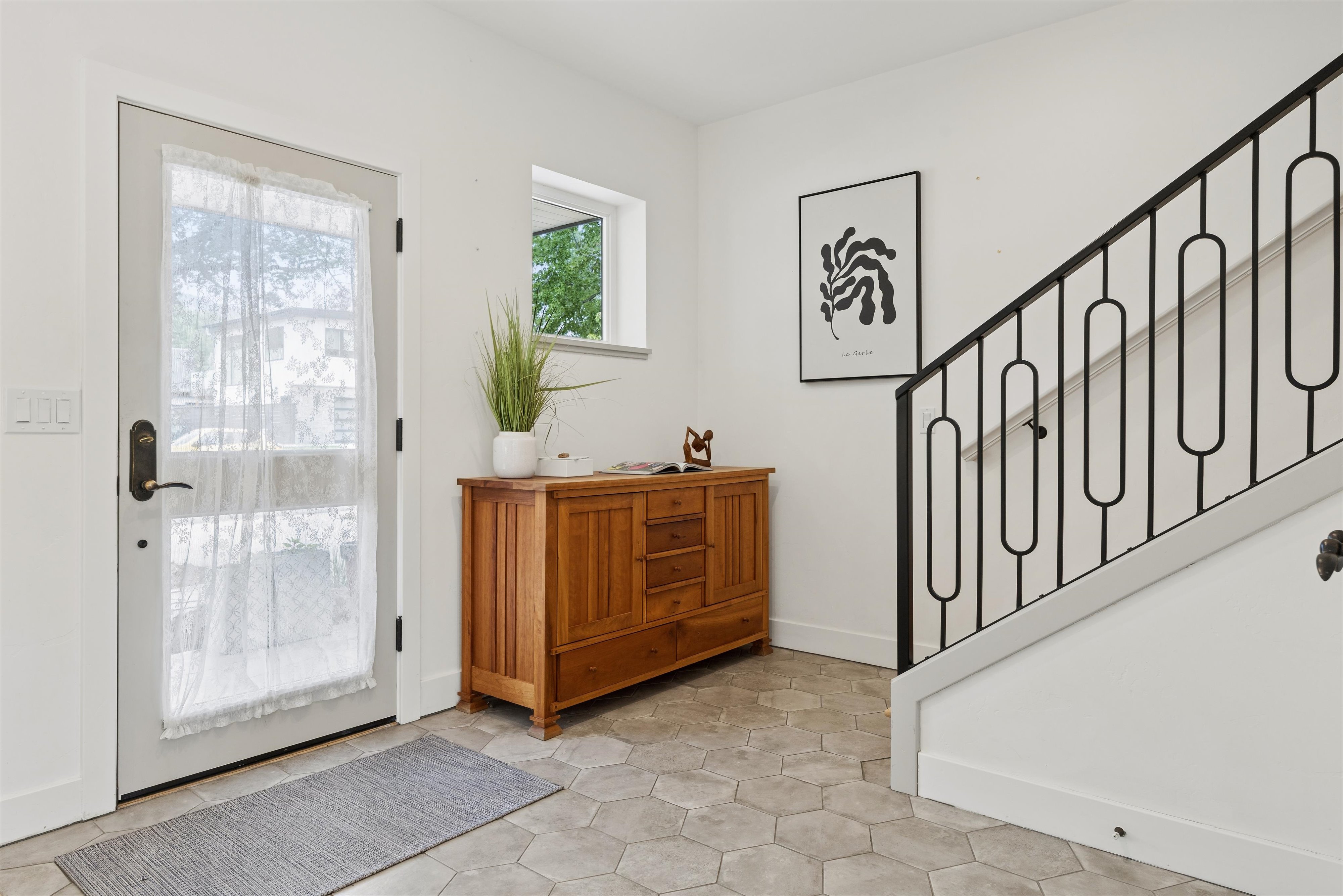  Lovely Home Set in One of Boulder