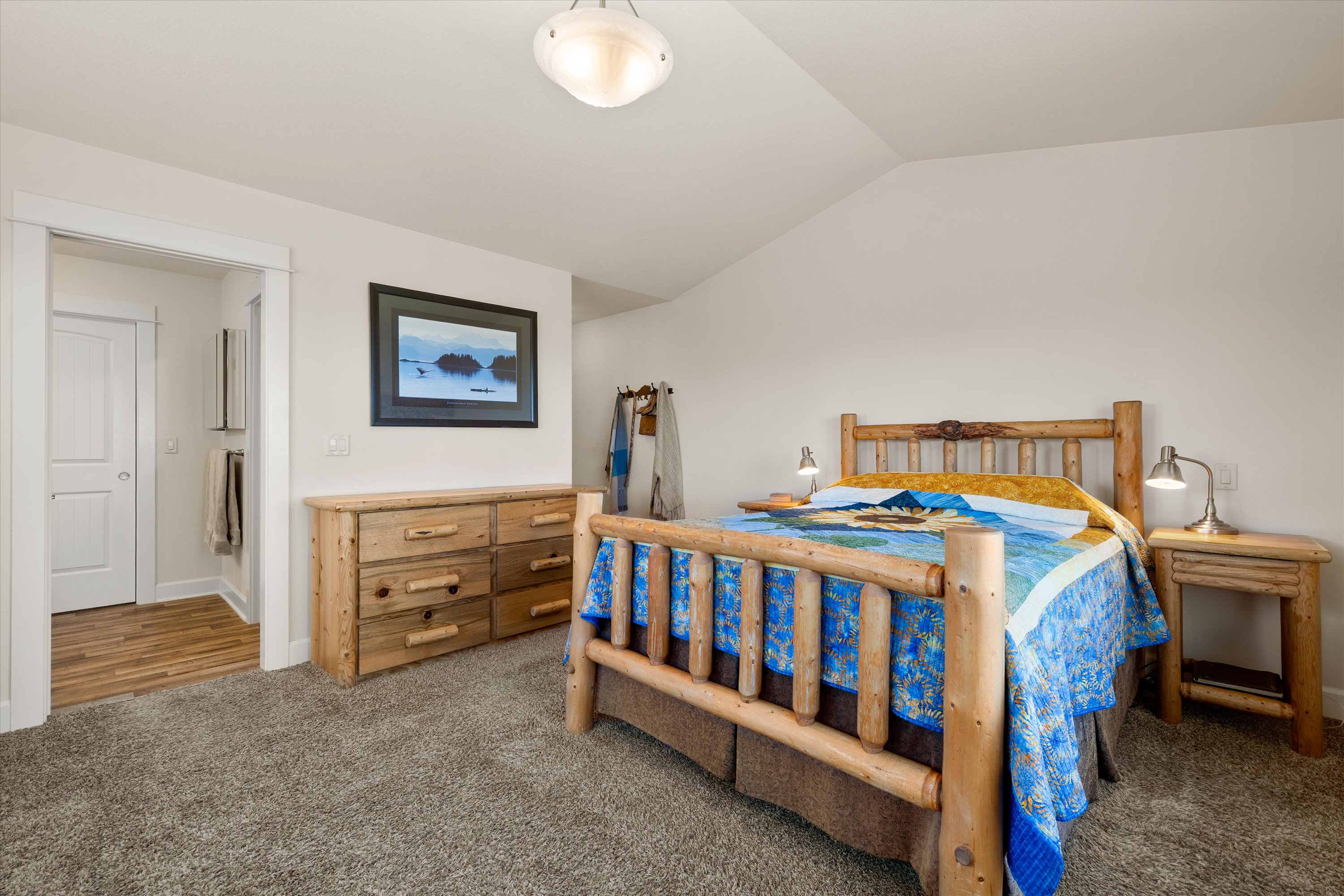 Prineville, Oregon, 97754, United States, 3 Bedrooms Bedrooms, ,2 BathroomsBathrooms,Residential,For Sale,1903367
