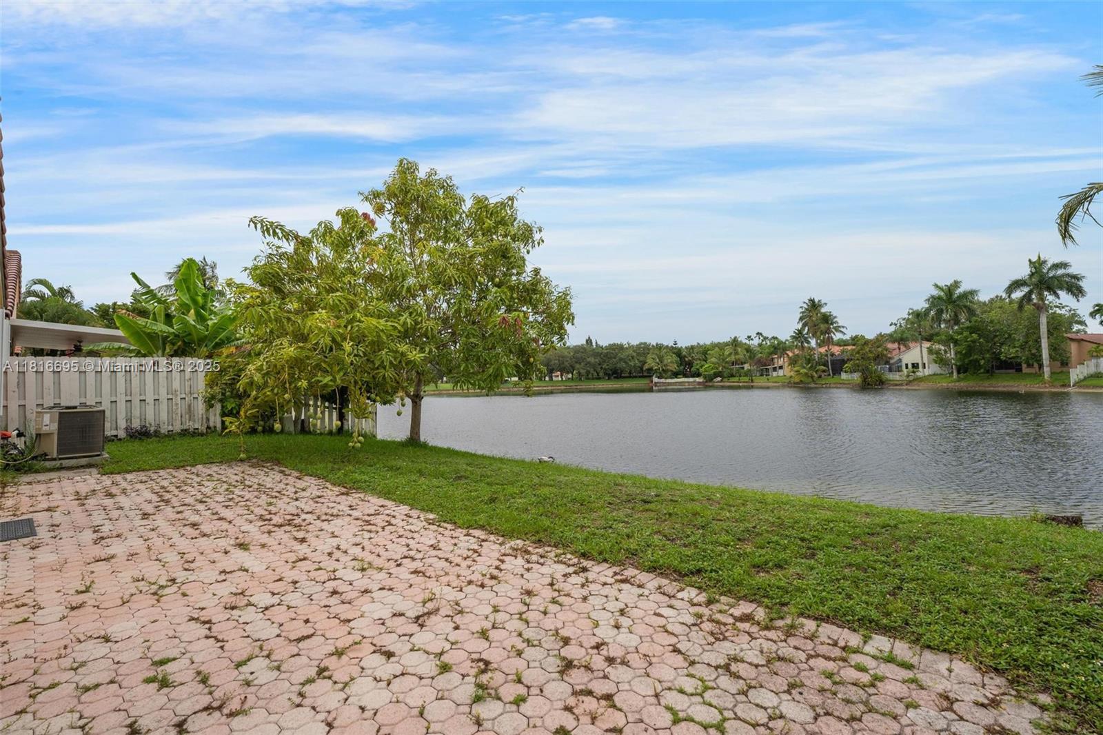 Sunrise, Florida, 33323, United States, 3 Bedrooms Bedrooms, ,3 BathroomsBathrooms,Residential,For Sale,1848108