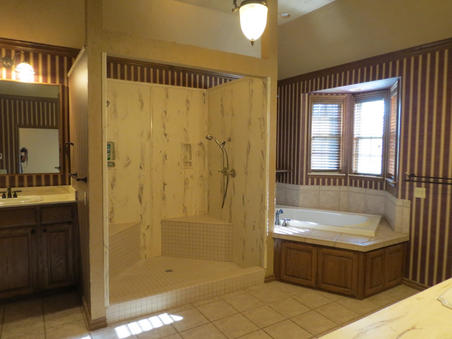 Stillwater, Oklahoma, 74075, United States, 3 Bedrooms Bedrooms, ,4 BathroomsBathrooms,Residential,For Sale,1848802