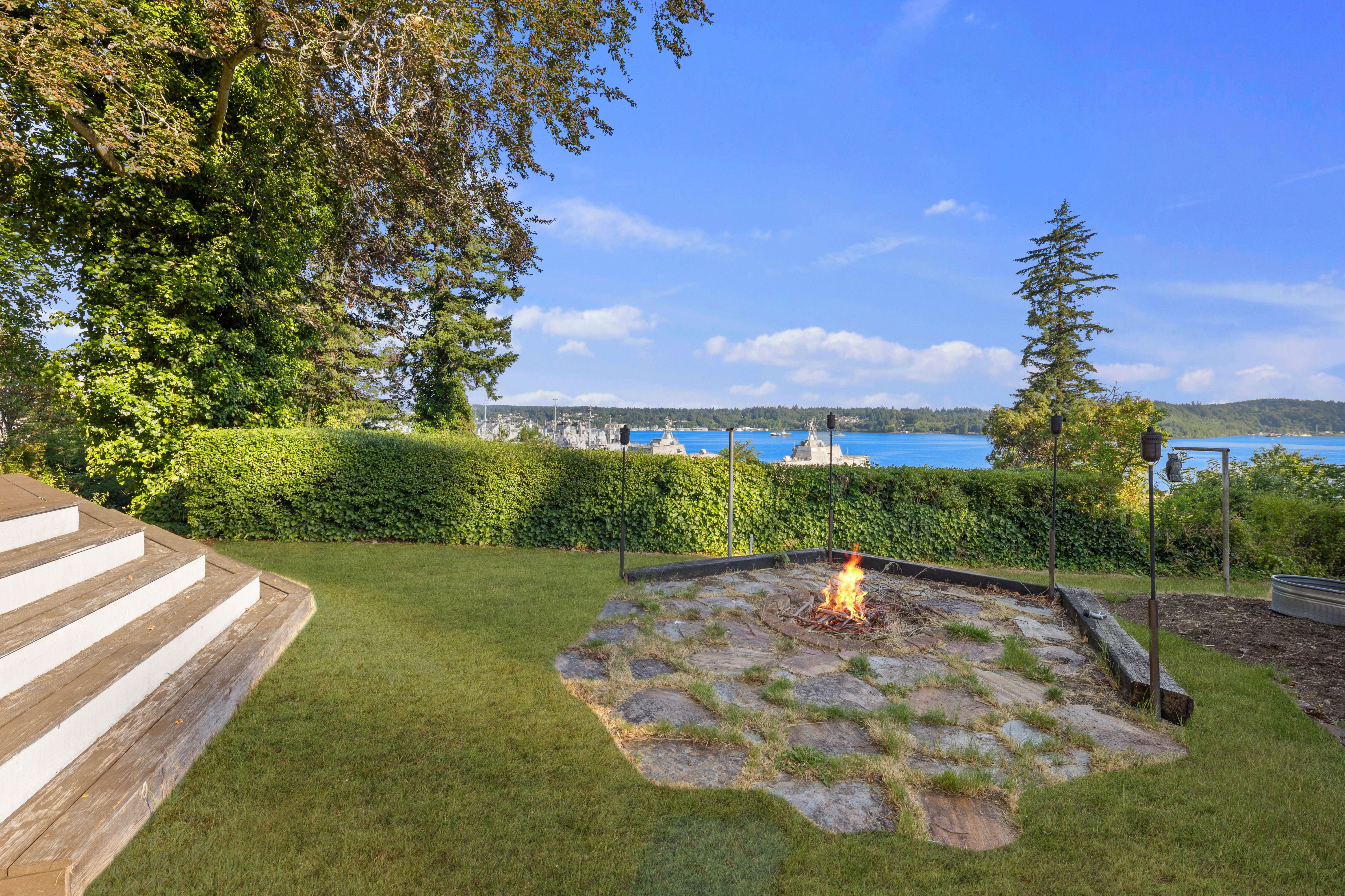  732 S. Summit Ave, Bremerton, WA 98312 - 物件實景