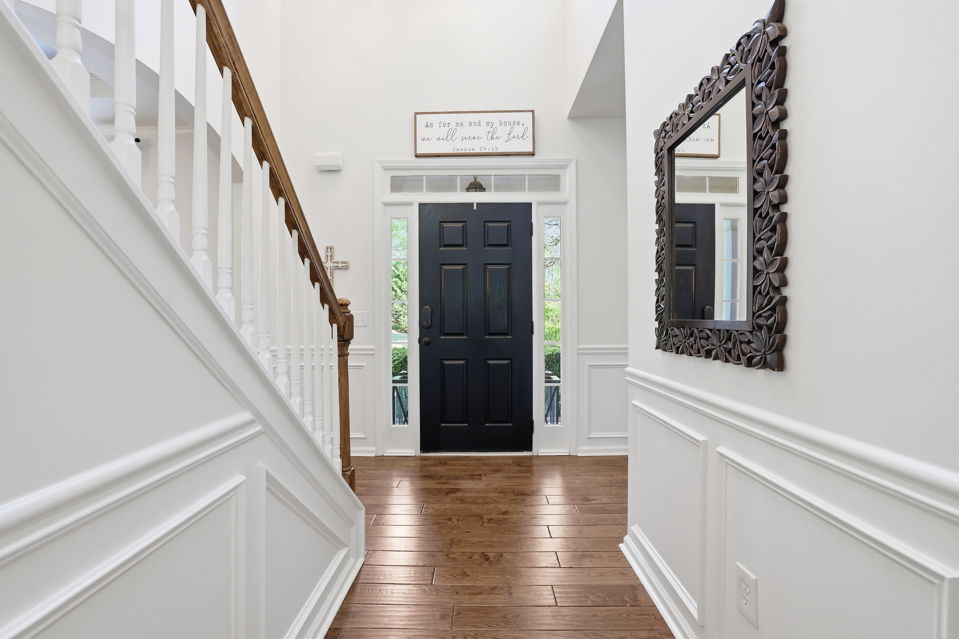  Classic Beauty in Amenity-rich Parkstone Community - 物件實景