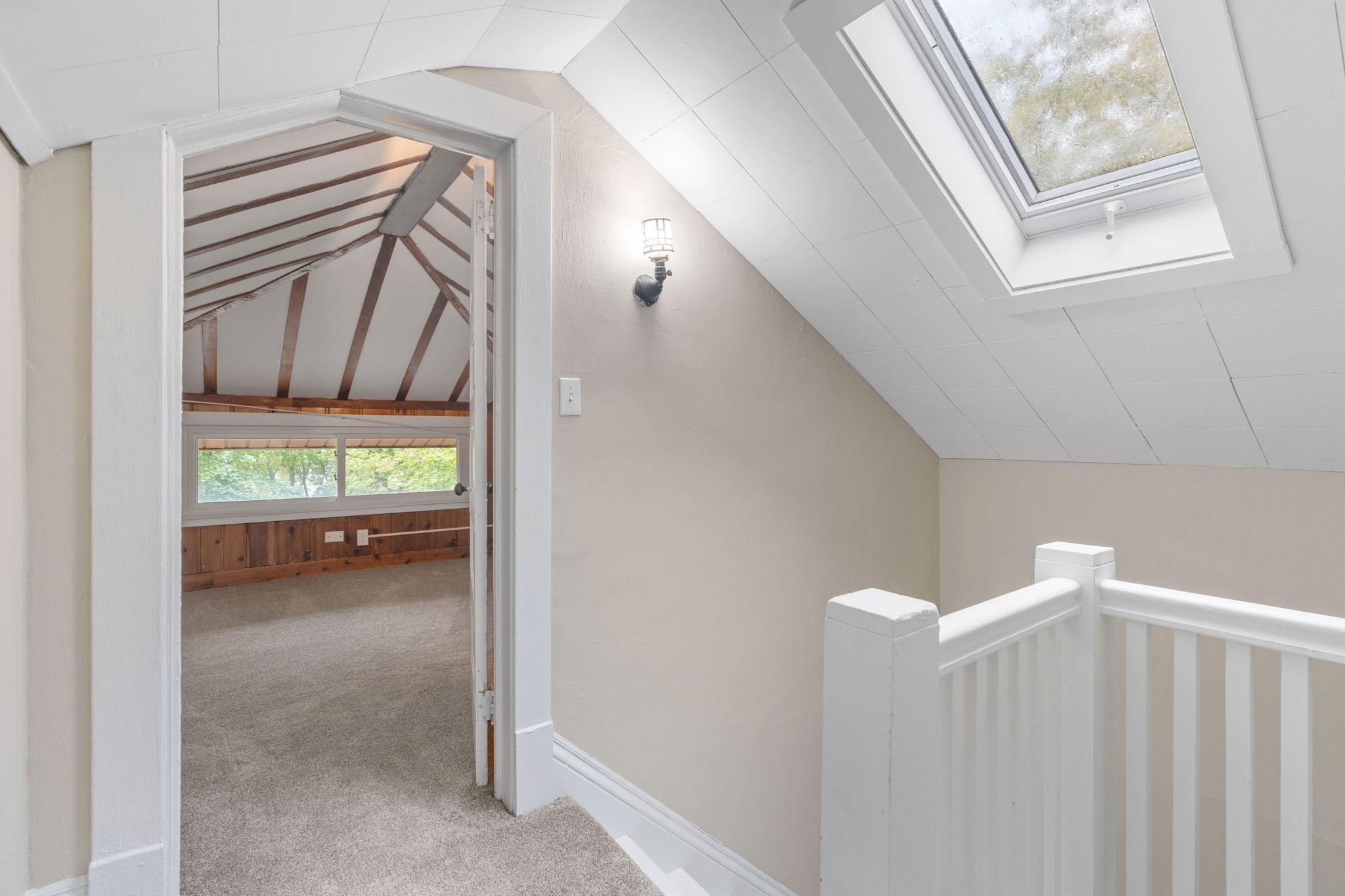 Minneapolis, Minnesota, 55404, United States, 6 Bedrooms Bedrooms, ,1 BathroomBathrooms,Residential,For Sale,1964958