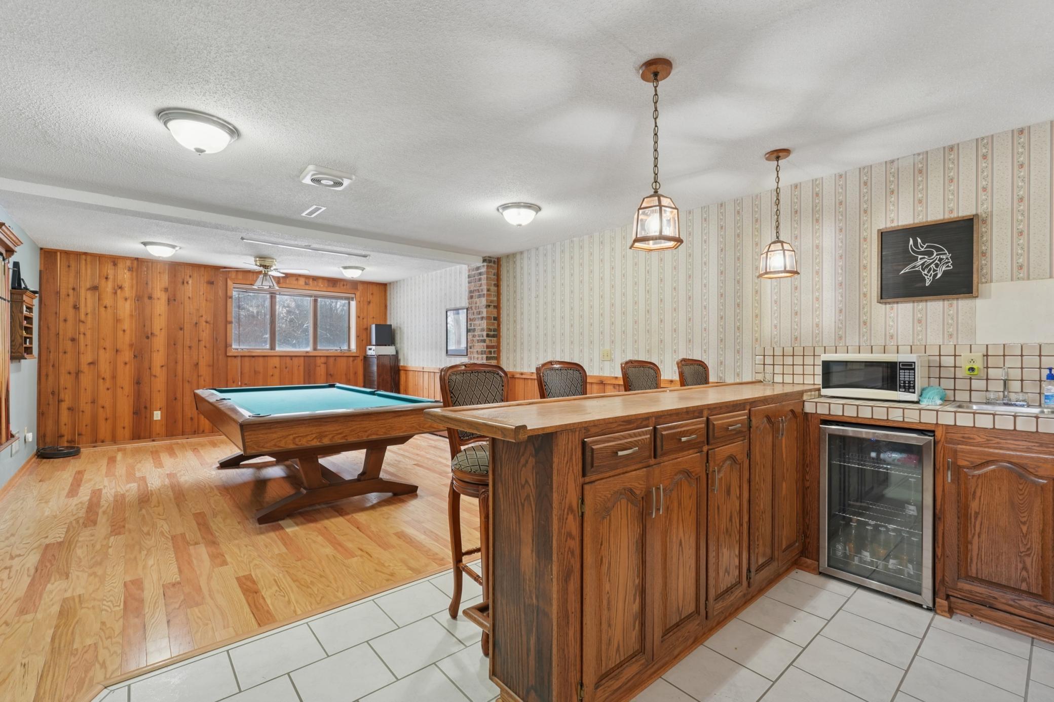 Rochester, Minnesota, 55904, United States, 4 Bedrooms Bedrooms, ,3 BathroomsBathrooms,Residential,For Sale,2003115