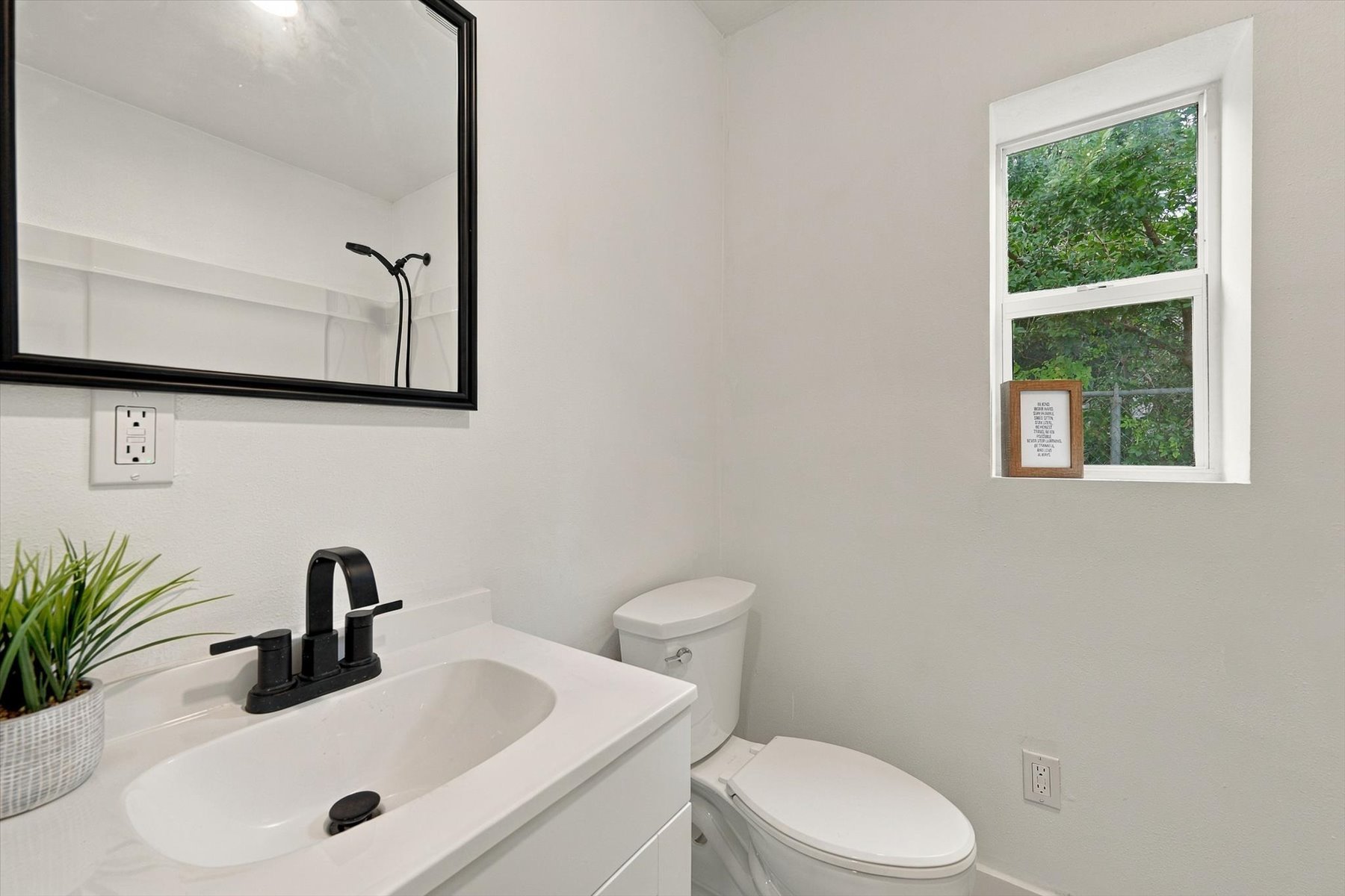  446 Coral Drive, Melbourne, FL, 32935 - 物件實景