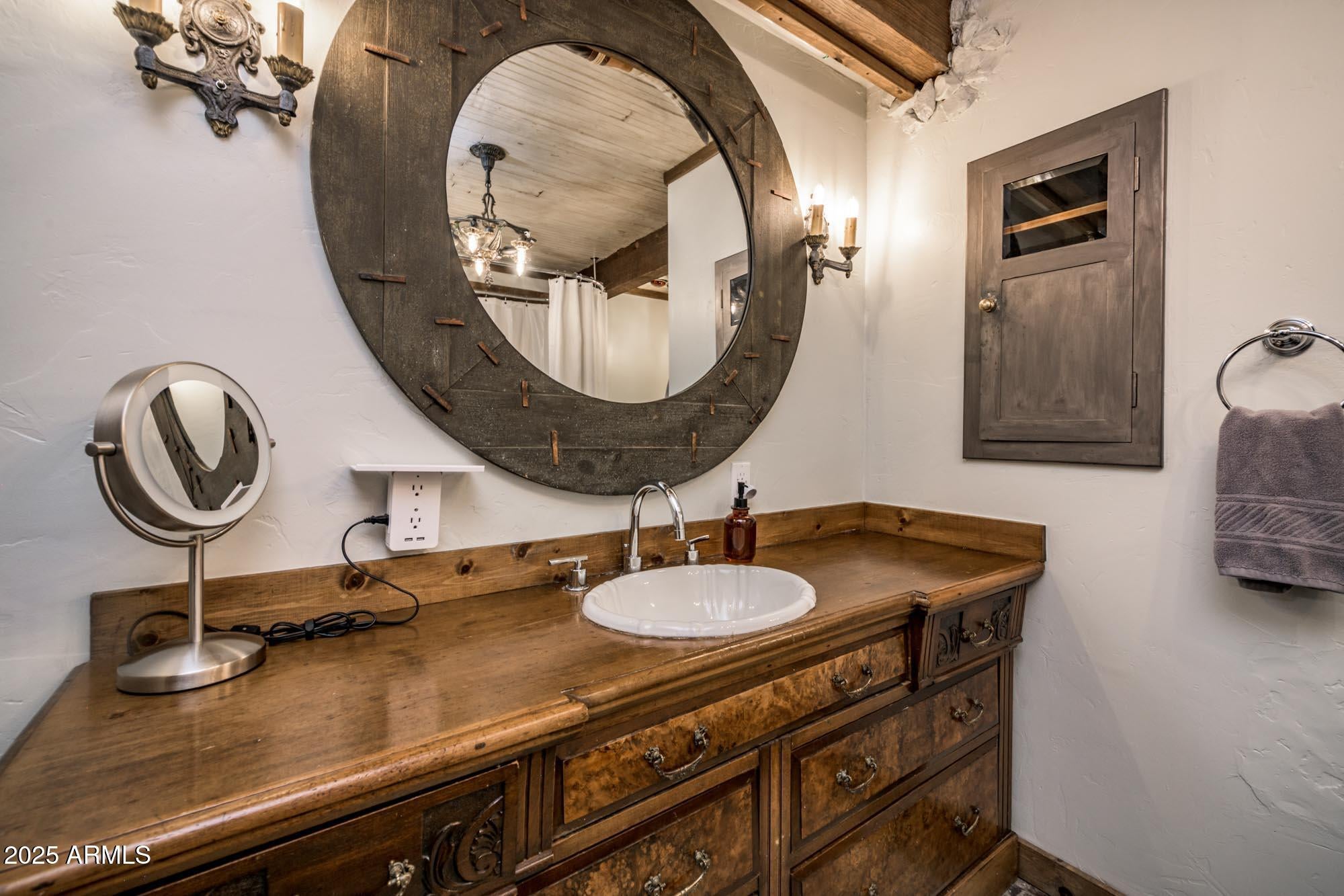 Munds Park, Arizona, 86017, United States, 3 Bedrooms Bedrooms, ,3 BathroomsBathrooms,Residential,For Sale,1867228