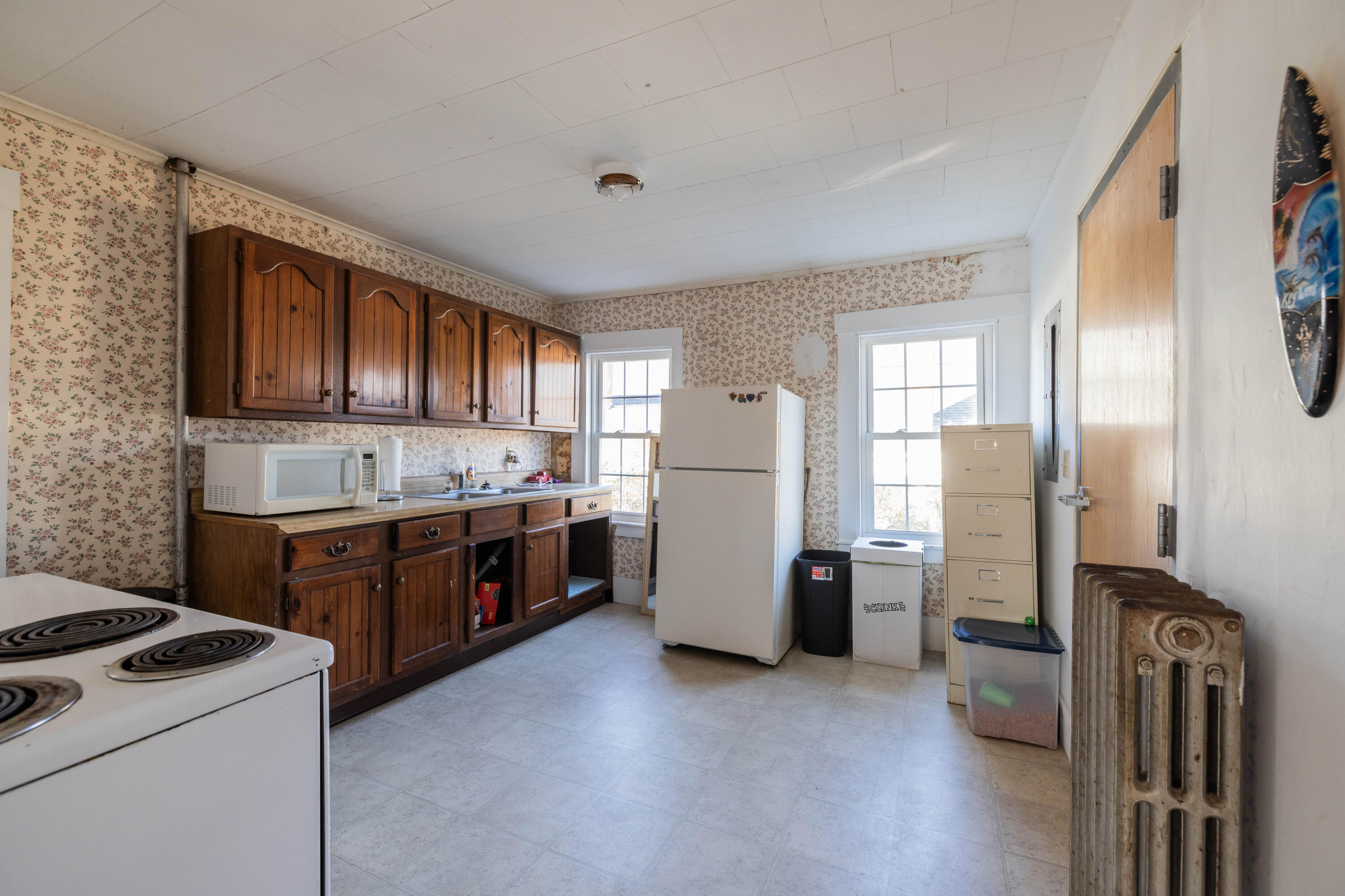 7 High Street, North Berwick, Maine, 03906, United States, 6 Bedrooms Bedrooms, ,3 BathroomsBathrooms,Residential,For Sale,7 High Street,1625255