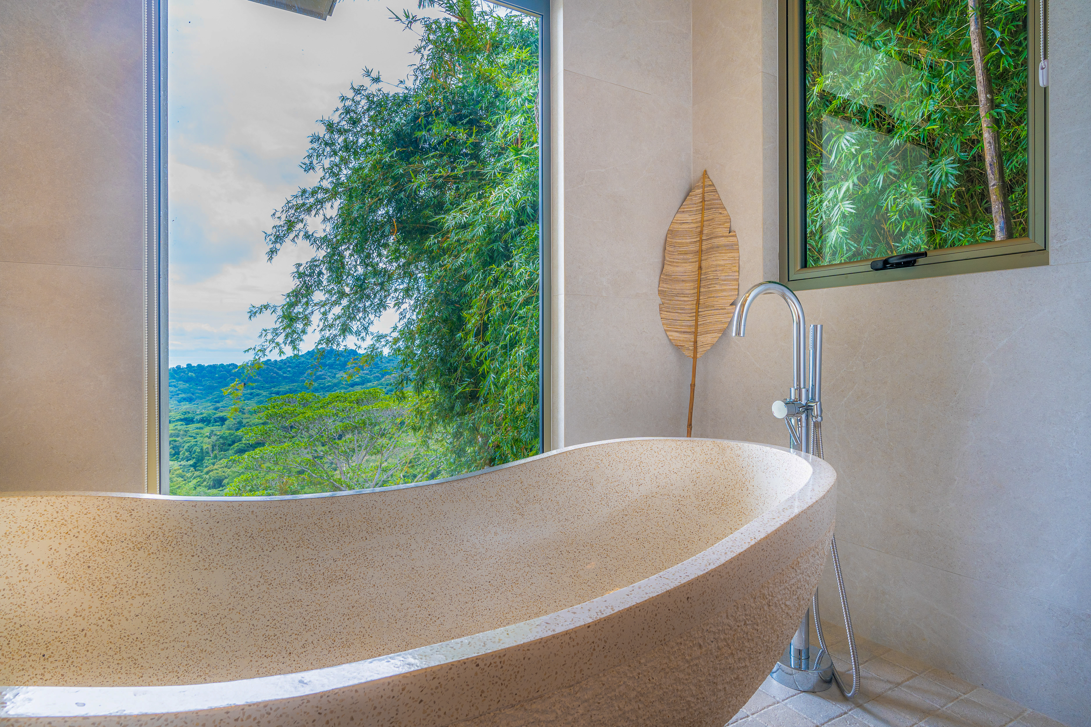 Dominical, Puntarenas, 60504, CR, 7 Bedrooms Bedrooms, ,7 BathroomsBathrooms,Residential,For Sale,1997378