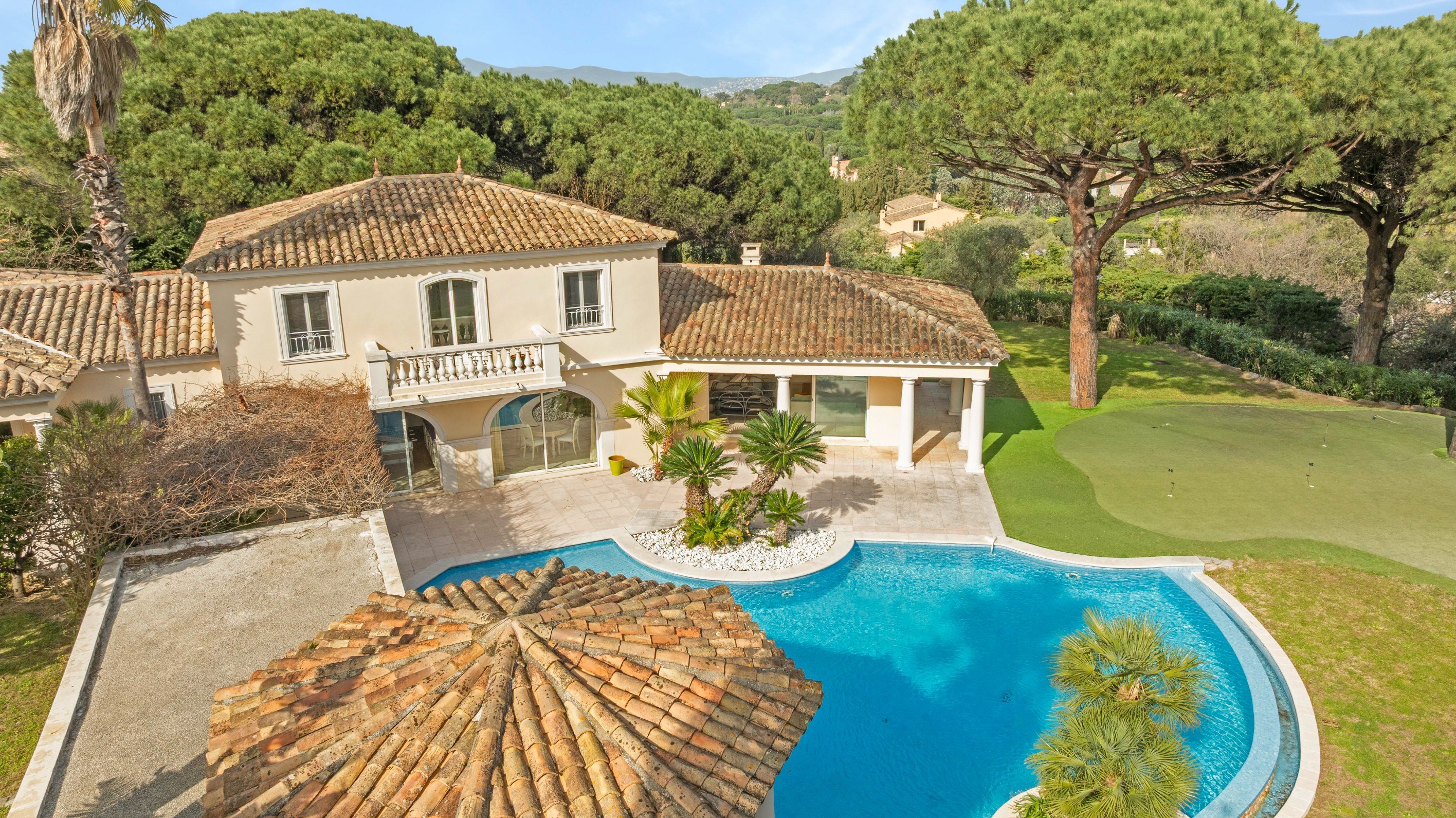  Saint-Tropez villa 300 sqm, sea view, renovation potential near Pampelonne - 物件實景