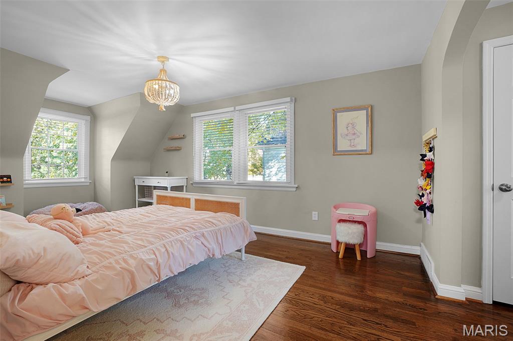 Warson Woods, Missouri, 63122, United States, 4 Bedrooms Bedrooms, ,3 BathroomsBathrooms,Residential,For Sale,1987966