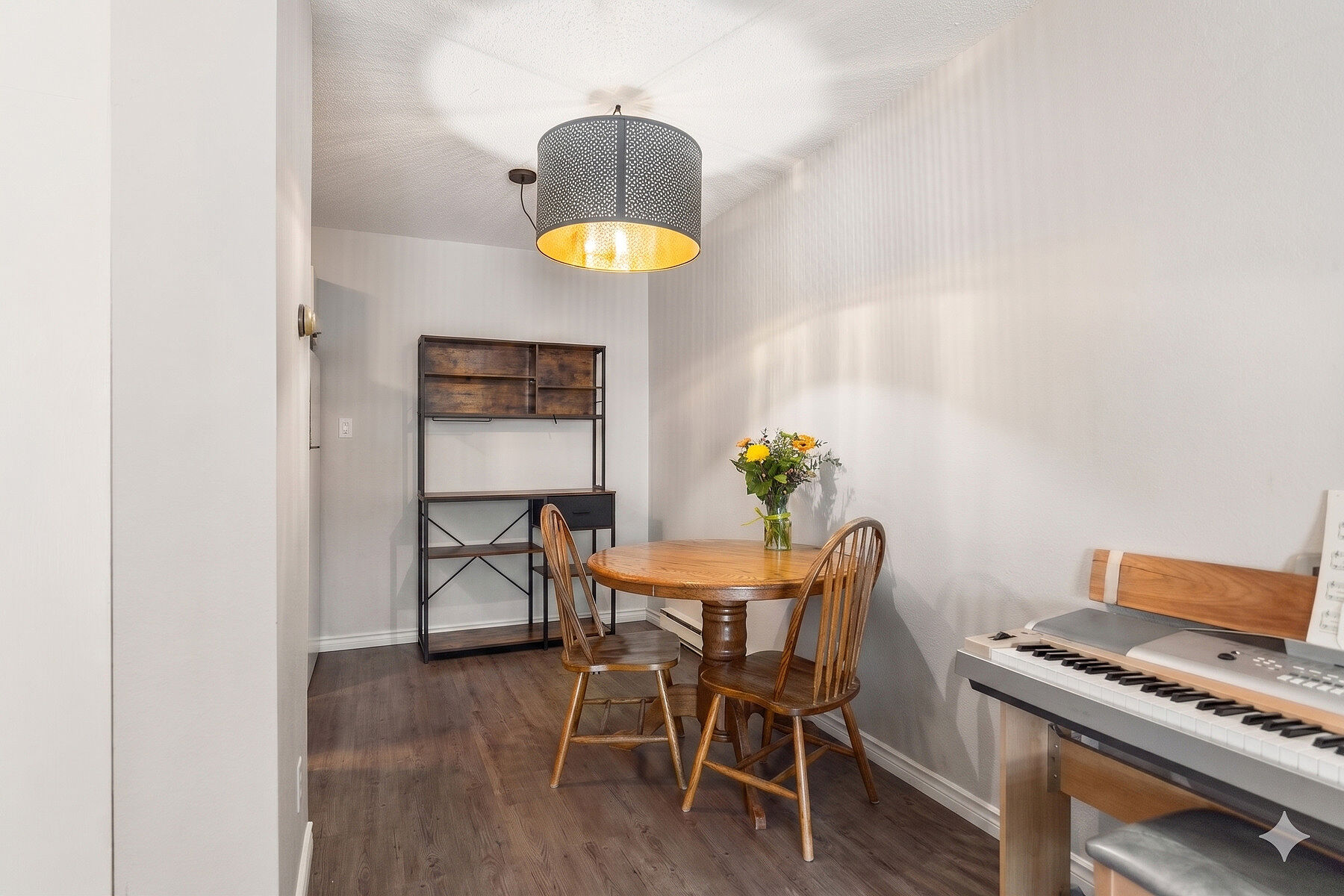  Comfortable & Bright - 物件實景