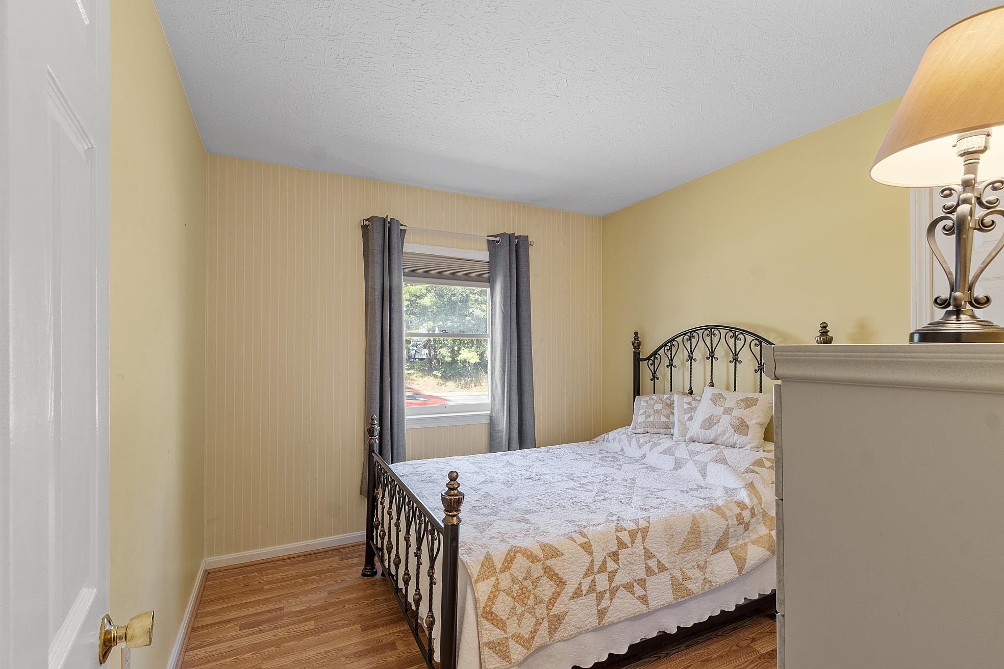 Nashua, New Hampshire, 03062, United States, 3 Bedrooms Bedrooms, ,1 BathroomBathrooms,Residential,For Sale,1942158