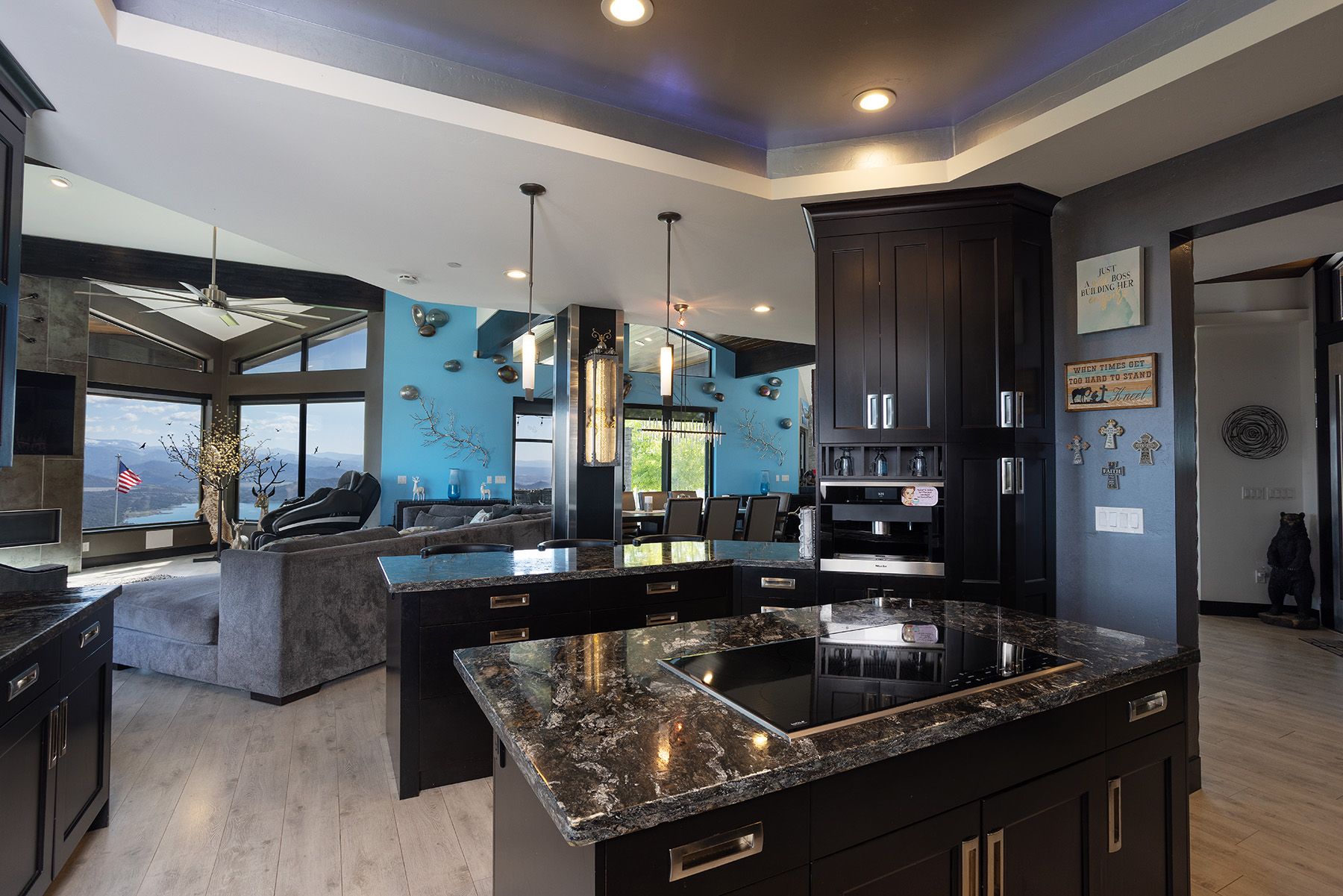  2286 Deer Valley Road - Durango, CO - 物件實景