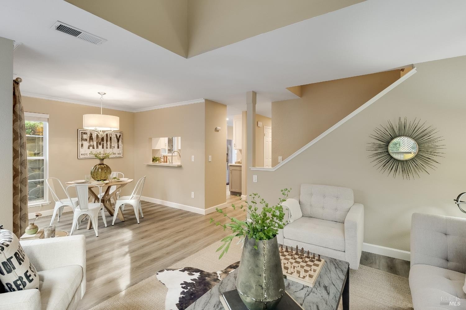 Martinez, California, 94553, United States, 3 Bedrooms Bedrooms, ,3 BathroomsBathrooms,Residential,For Sale,1990970