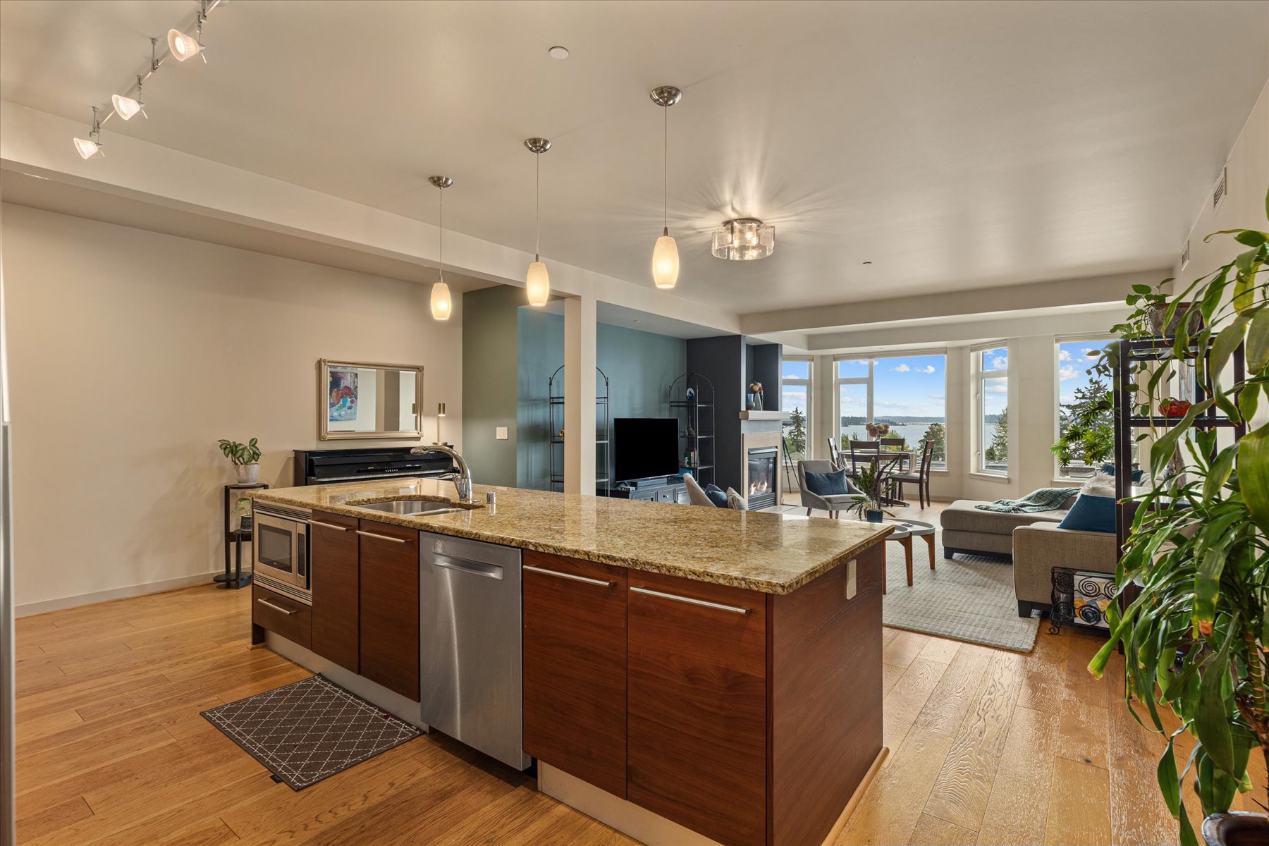  631 Market St Unit #401, Kirkland, WA 98033 - 物件實景