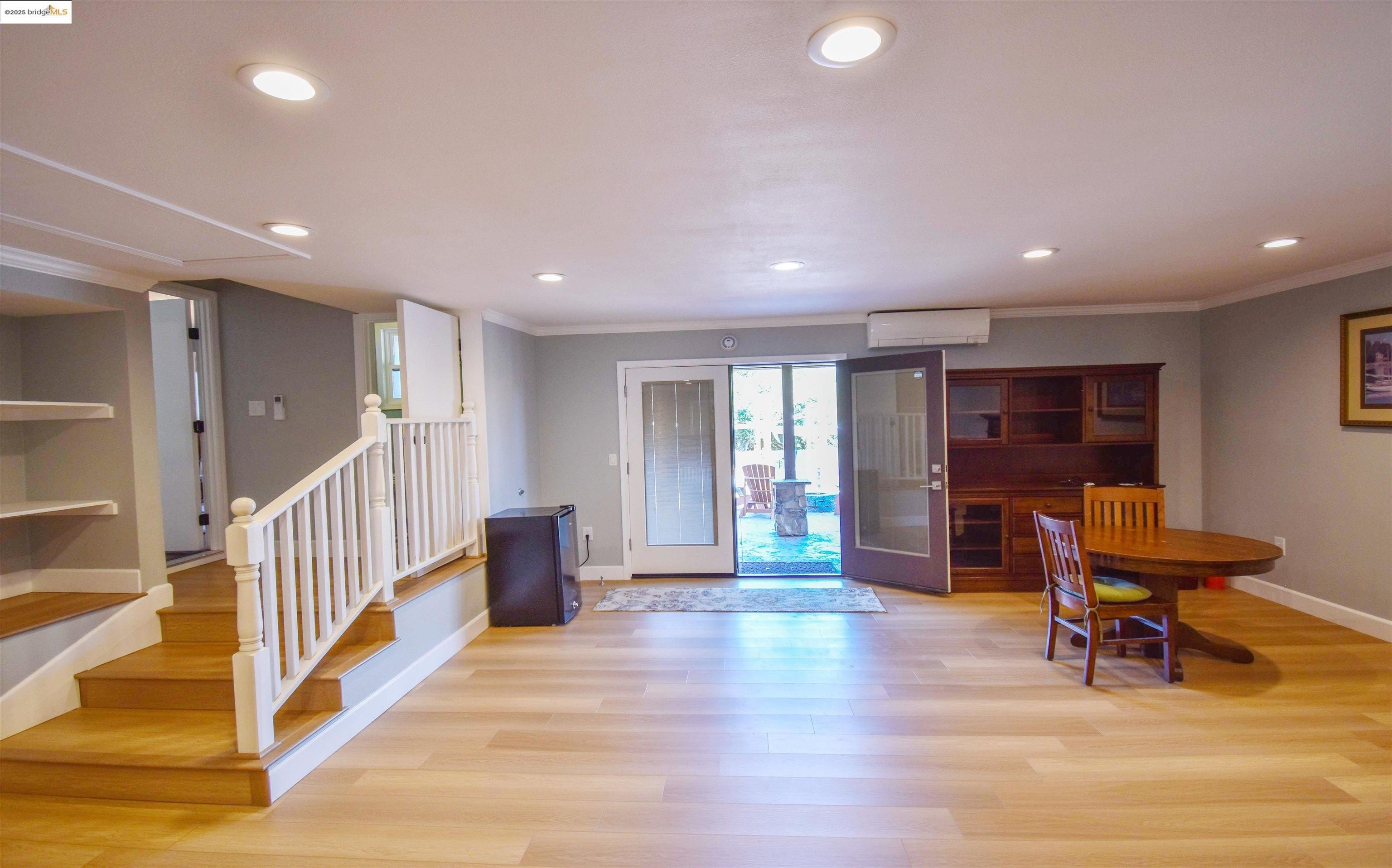 Sonora, California, 95370, United States, 4 Bedrooms Bedrooms, ,2 BathroomsBathrooms,Residential,For Sale,1934174