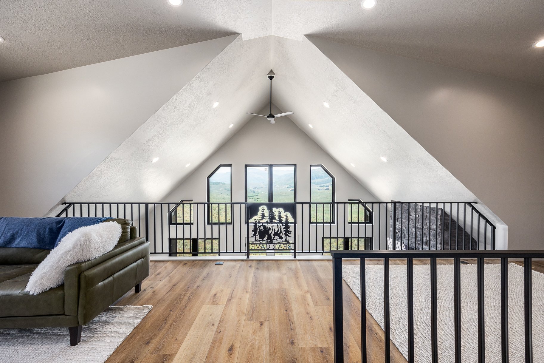  Modern Mountain Living with Panoramic Views & Scofield Reservoir Access - 物件實景