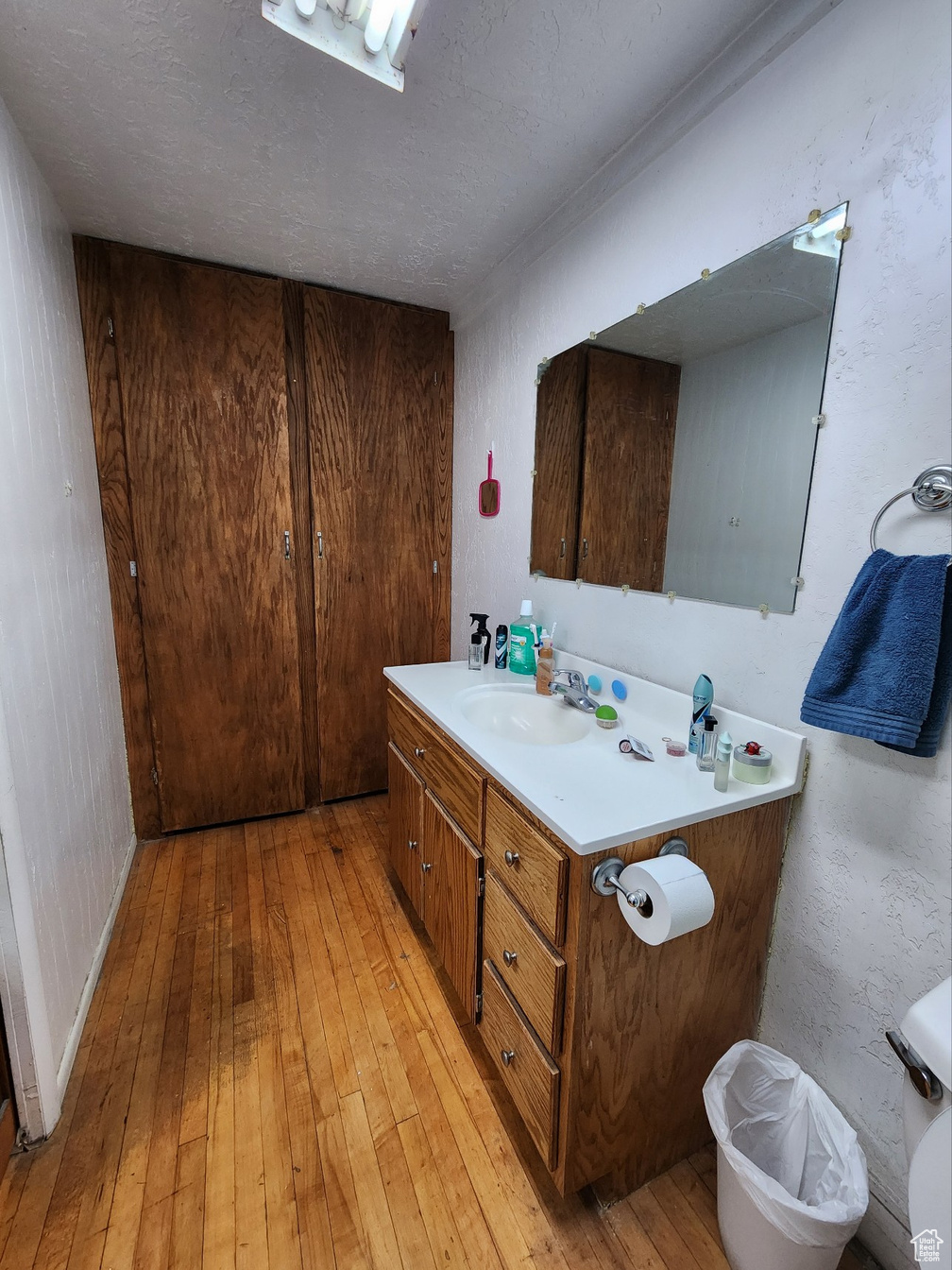 SALINA, Utah, 84654, United States, 16 Bedrooms Bedrooms, ,8 BathroomsBathrooms,Residential,For Sale,1874235