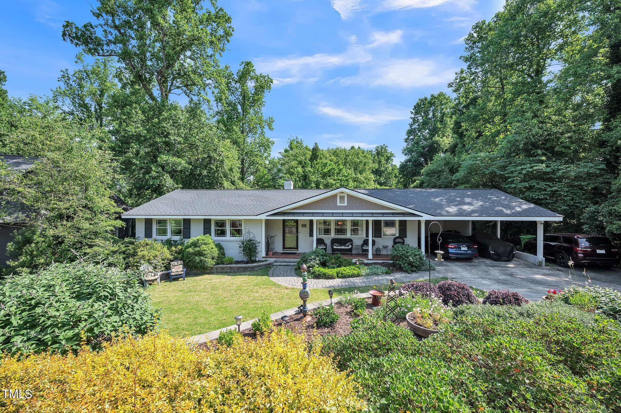 Raleigh, North Carolina, 27609, United States, 3 Bedrooms Bedrooms, ,2 BathroomsBathrooms,Residential,For Sale,1826657