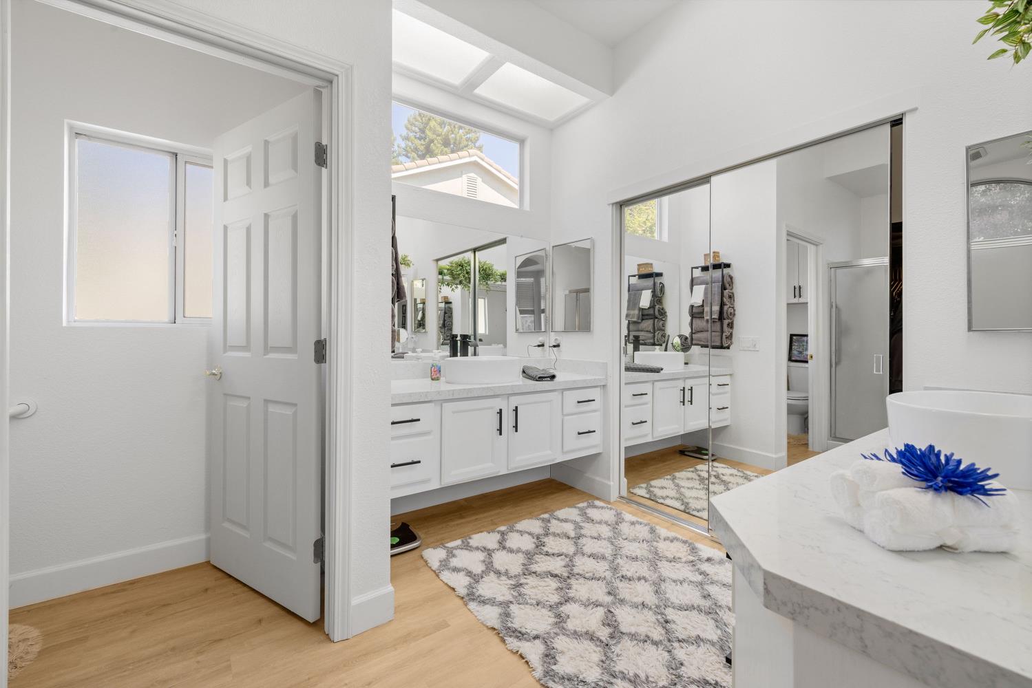 Roseville, California, 95747, United States, 3 Bedrooms Bedrooms, ,2 BathroomsBathrooms,Residential,For Sale,1947974