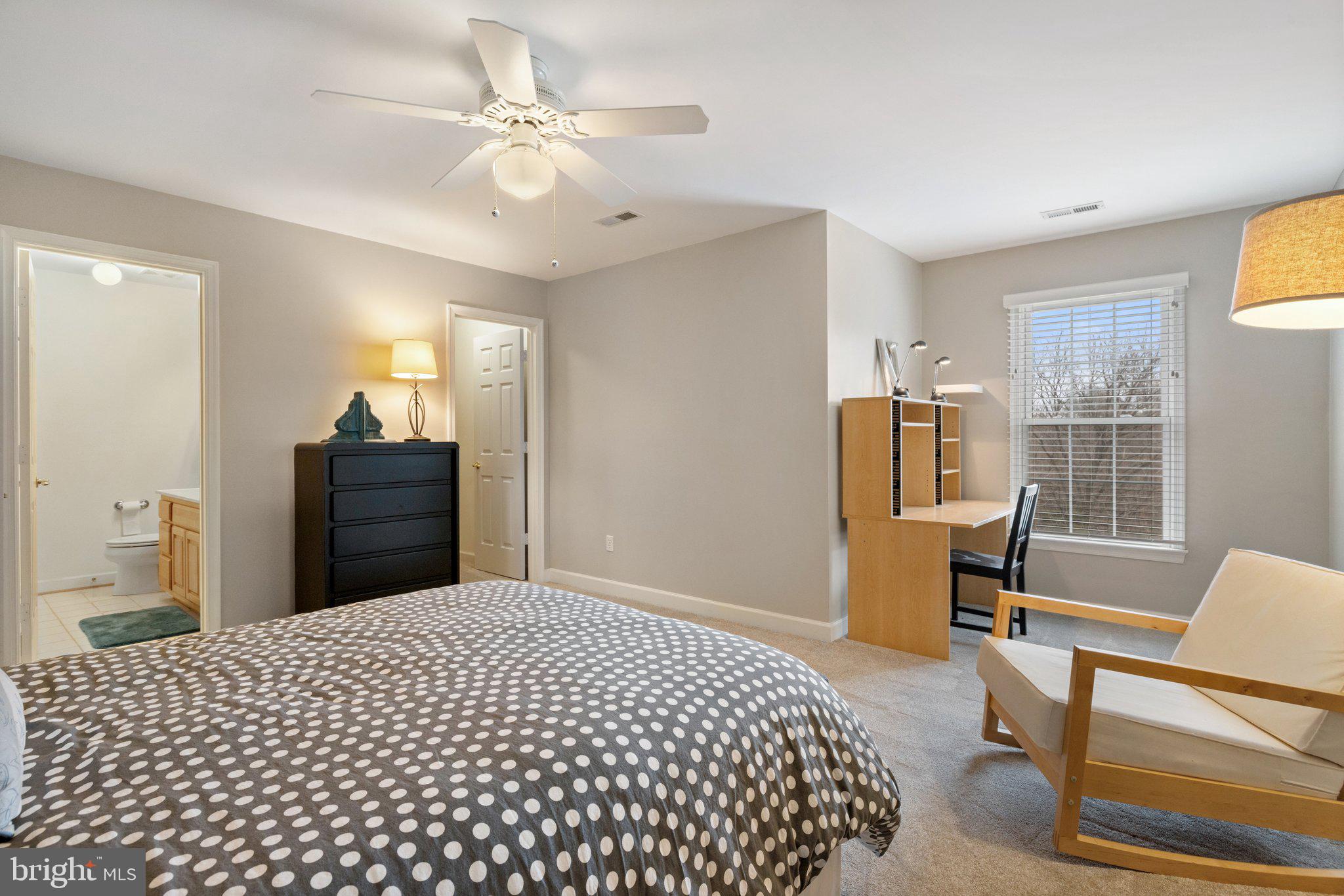 Warrenton, Virginia, 20186, United States, 6 Bedrooms Bedrooms, ,6 BathroomsBathrooms,Residential,For Sale,1914249