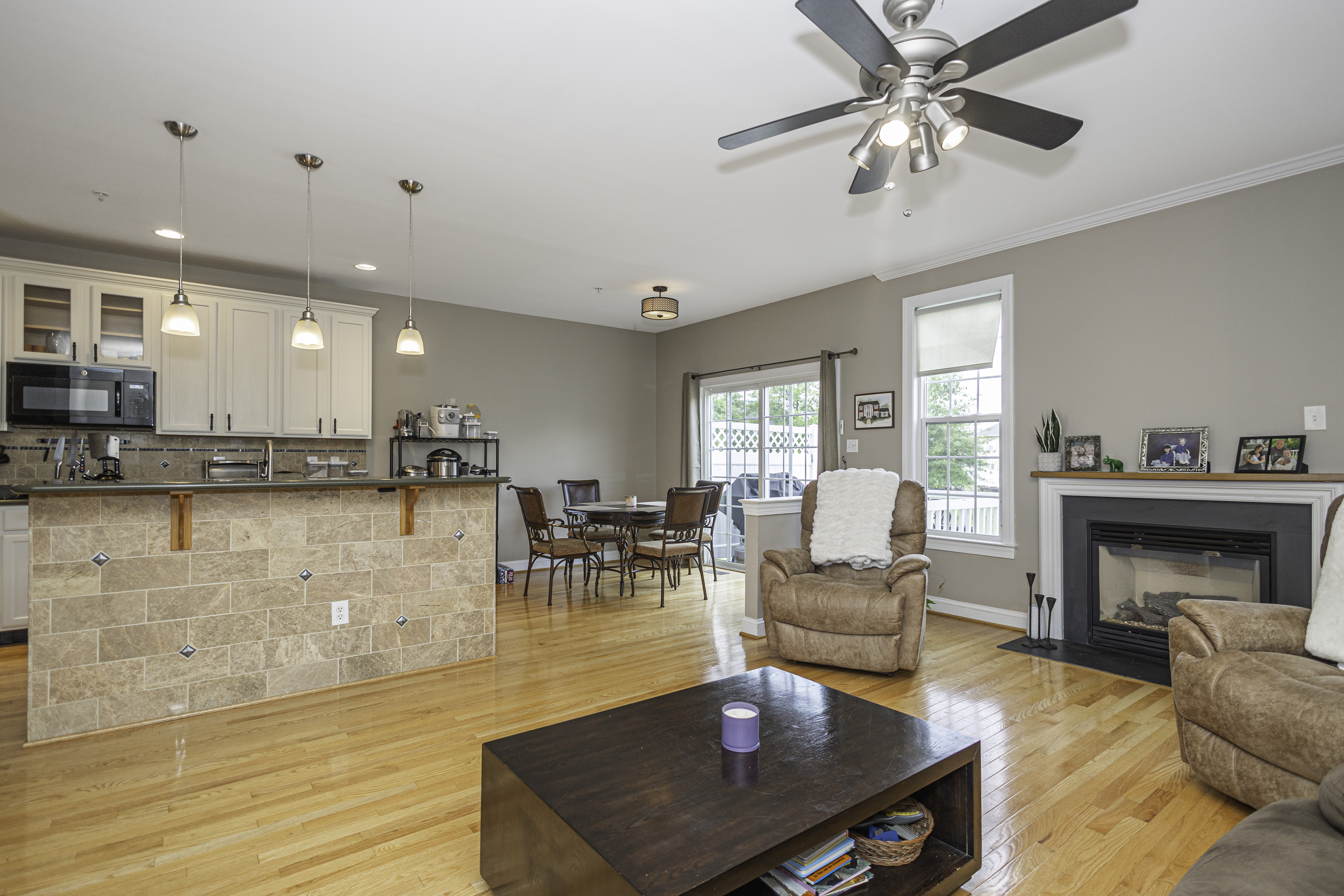  2394 Rosemont Terrace, Furlong, PA 18925 - 物件實景