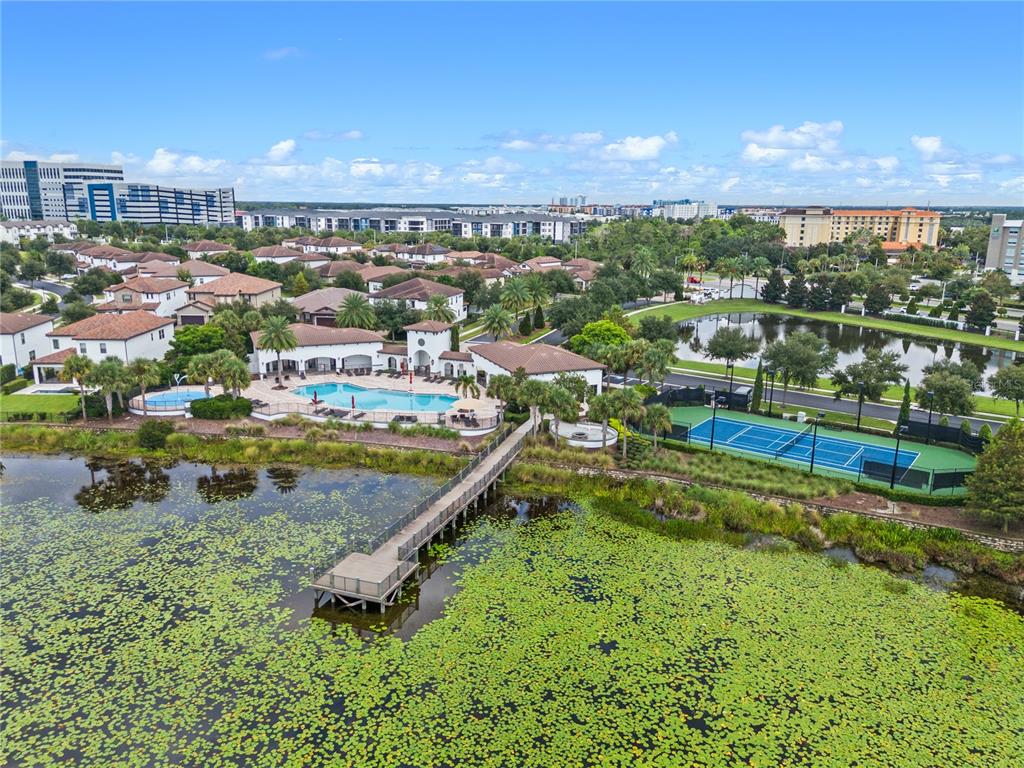 Orlando, Florida, 32836, United States, 5 Bedrooms Bedrooms, ,4 BathroomsBathrooms,Residential,For Sale,1940784