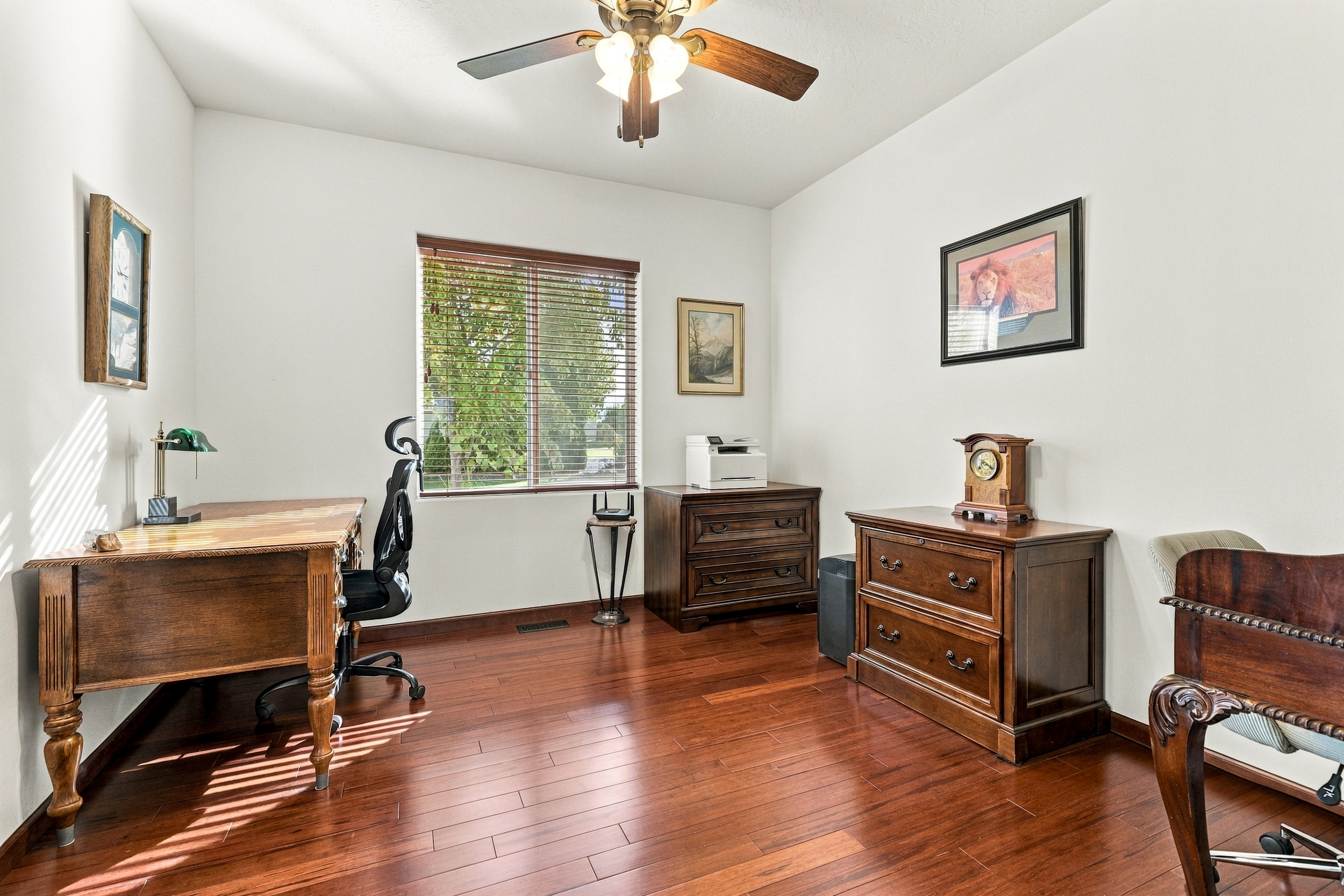  1.25 acres w vineyard views/mountain custom home - 物件實景