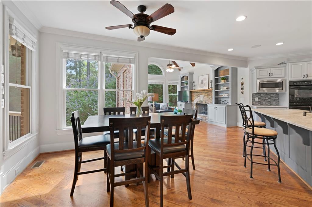 Cumming, Georgia, 30041, United States, 6 Bedrooms Bedrooms, ,5 BathroomsBathrooms,Residential,For Sale,1983286