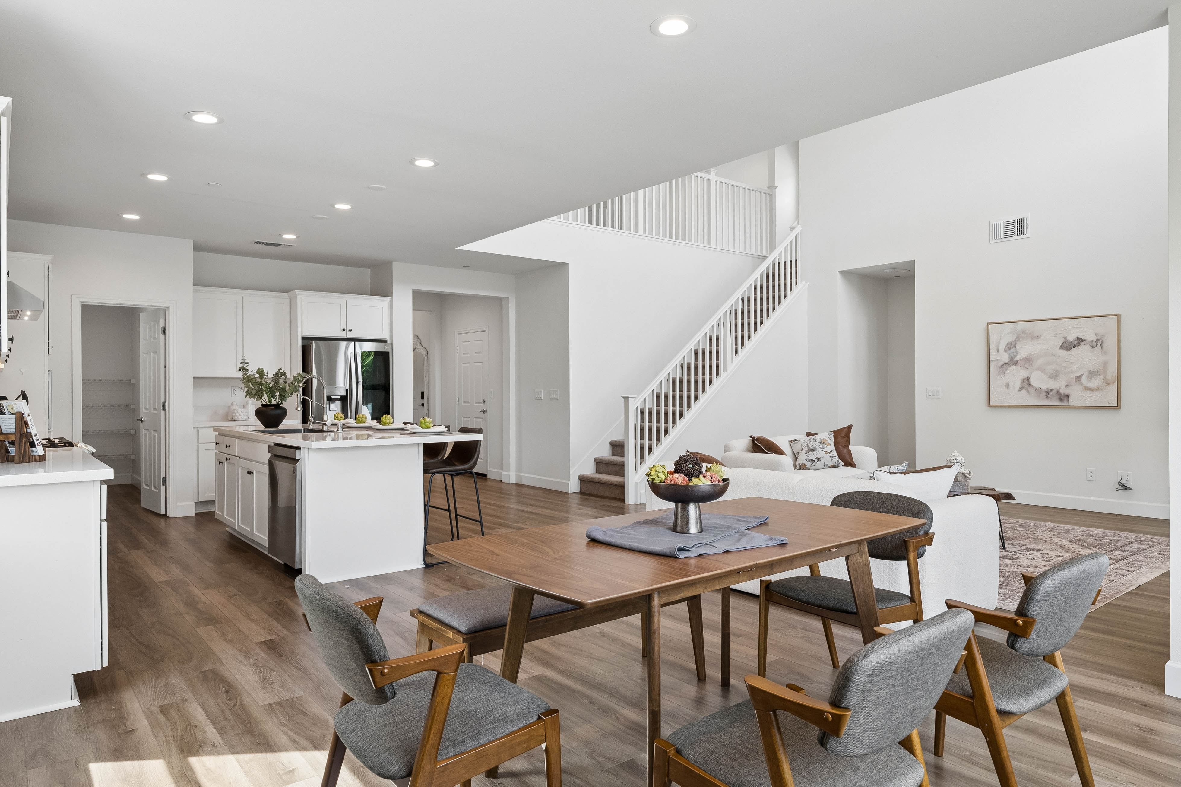  Elevated Living Meets Modern Comfort - 物件實景