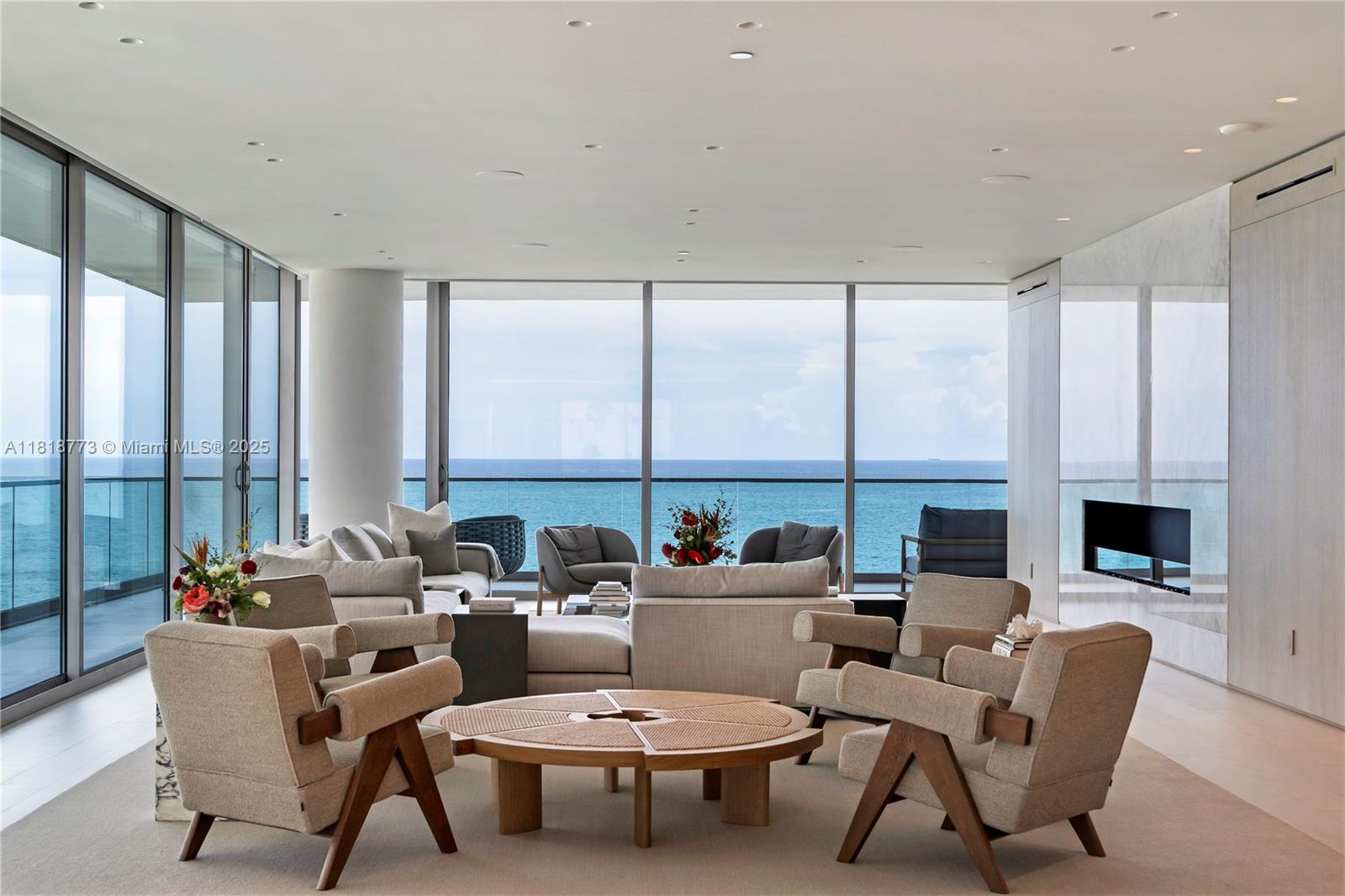 Bal Harbour, Florida, 33154, United States, 4 Bedrooms Bedrooms, ,4 BathroomsBathrooms,Residential,For Sale,1891515