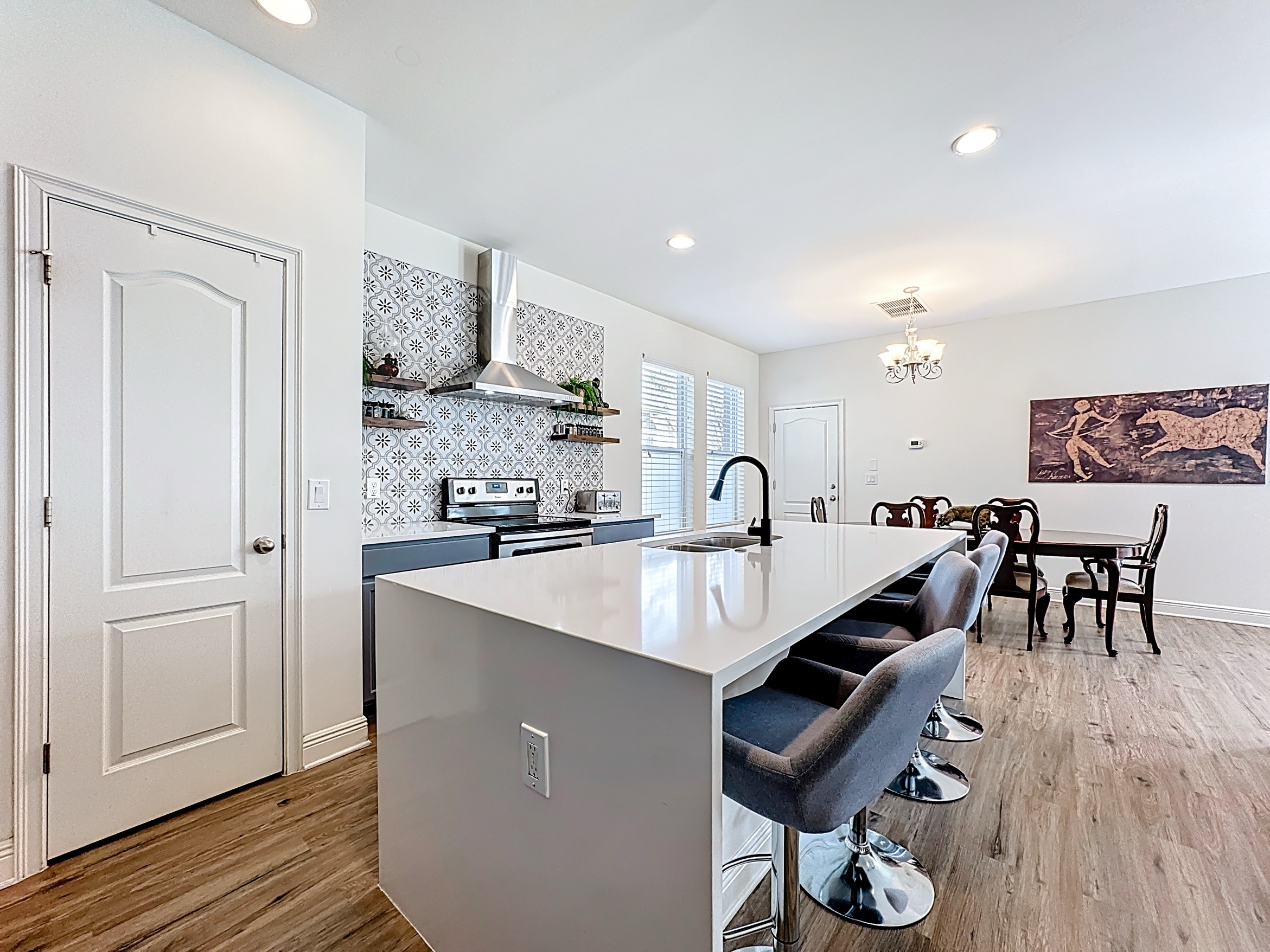 Winter Garden, Florida, 34787, United States, 5 Bedrooms Bedrooms, ,4 BathroomsBathrooms,Residential,For Sale,2010379