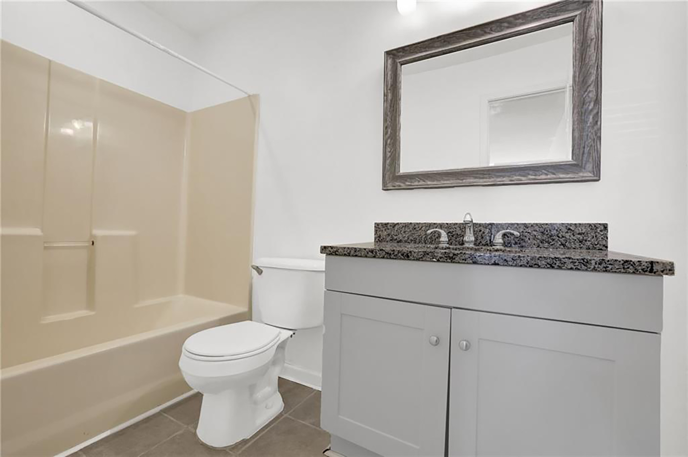  Move-In Ready Home on Quiet Cul-de-sac - 物件實景