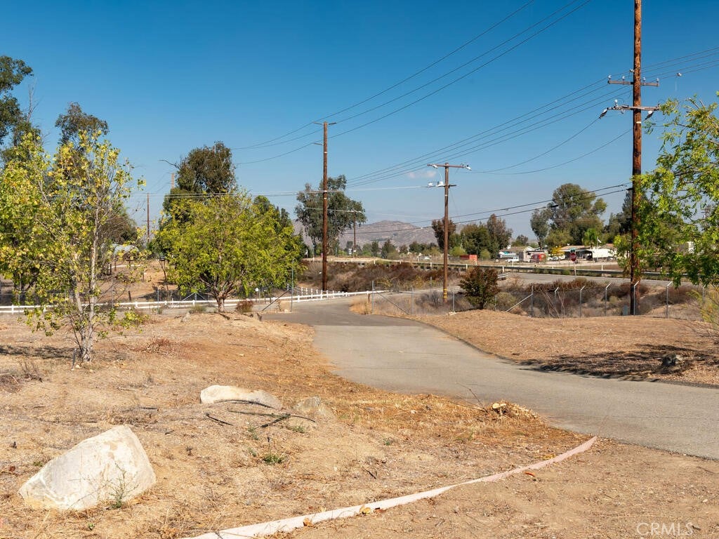 Menifee, California, 92596, United States, 4 Bedrooms Bedrooms, ,2 BathroomsBathrooms,Residential,For Sale,1989483