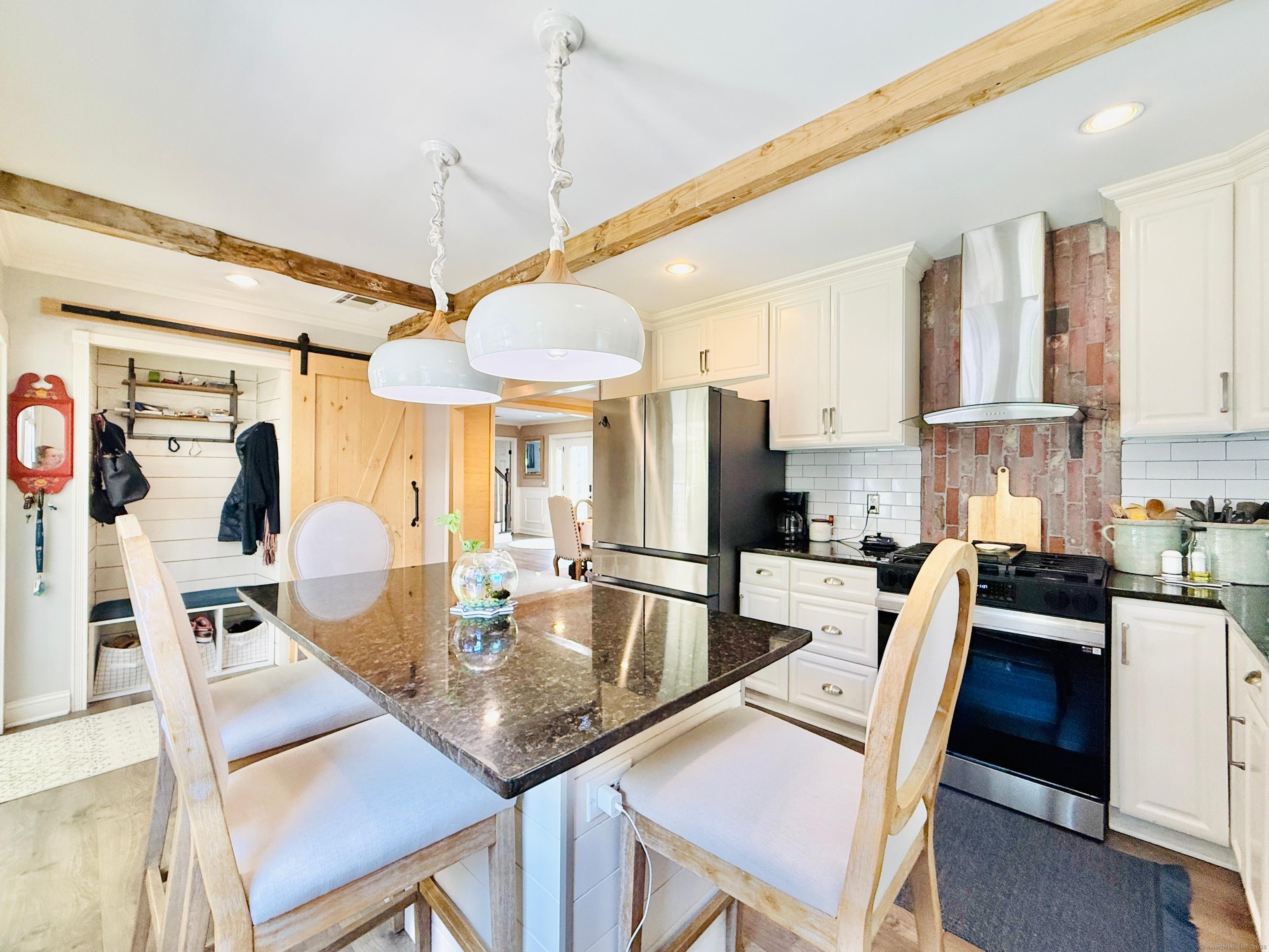 Darien, Connecticut, 06820, United States, 4 Bedrooms Bedrooms, ,3 BathroomsBathrooms,Residential,For Sale,1937000